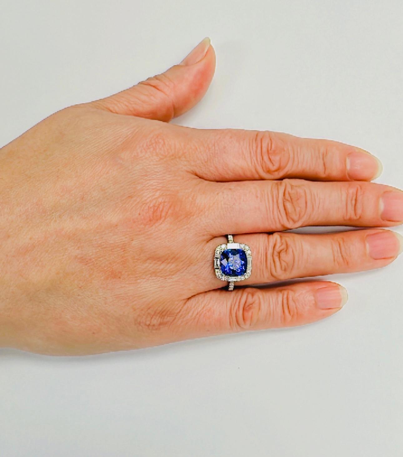Modern 9mm, Tanzanite Diamond ring in Cushion-shape 14K White Gold For Sale