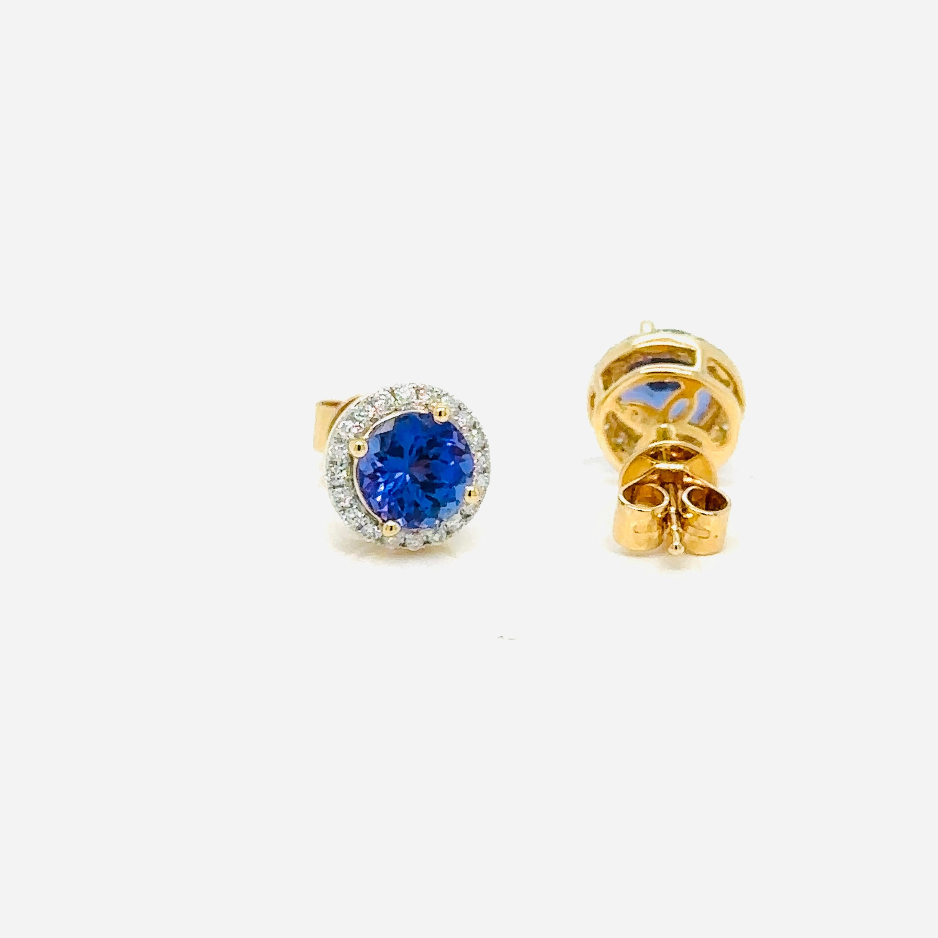 Round Cut 6mm, Tanzanite Diamond set in 14K Yellow Gold Earrings For Sale