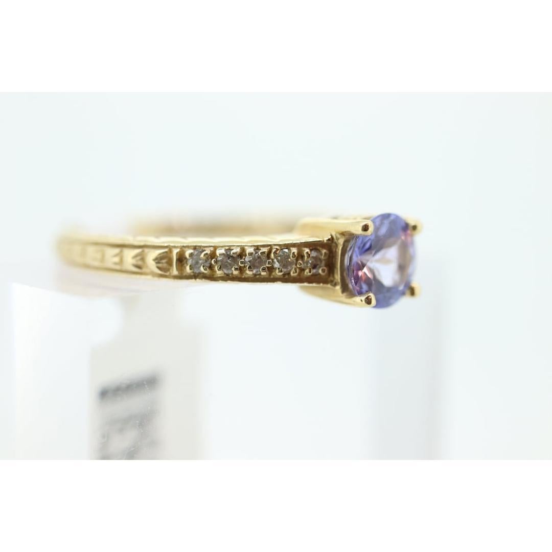 Tanzanita diamante Anillo solitario. Compromiso de tanzanita redonda y diamante de 14k en venta 4