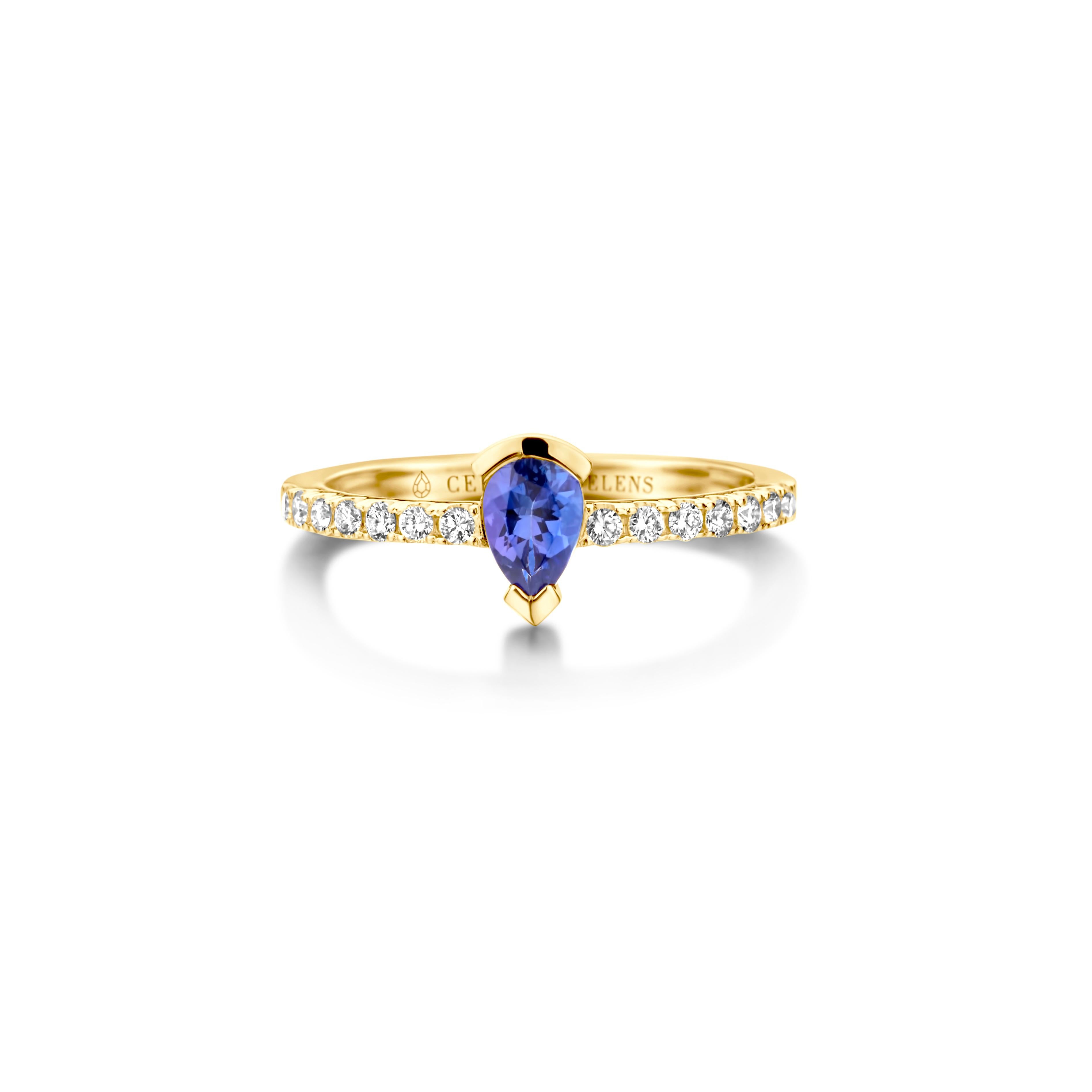Adeline Straight ring in 18Kt white gold set with a pear-shaped tanzanite and 0,24 Ct of white brilliant cut diamonds - VS F quality. Also, available in yellow gold and white gold. Celine Roelens, a goldsmith and gemologist, is specialized in