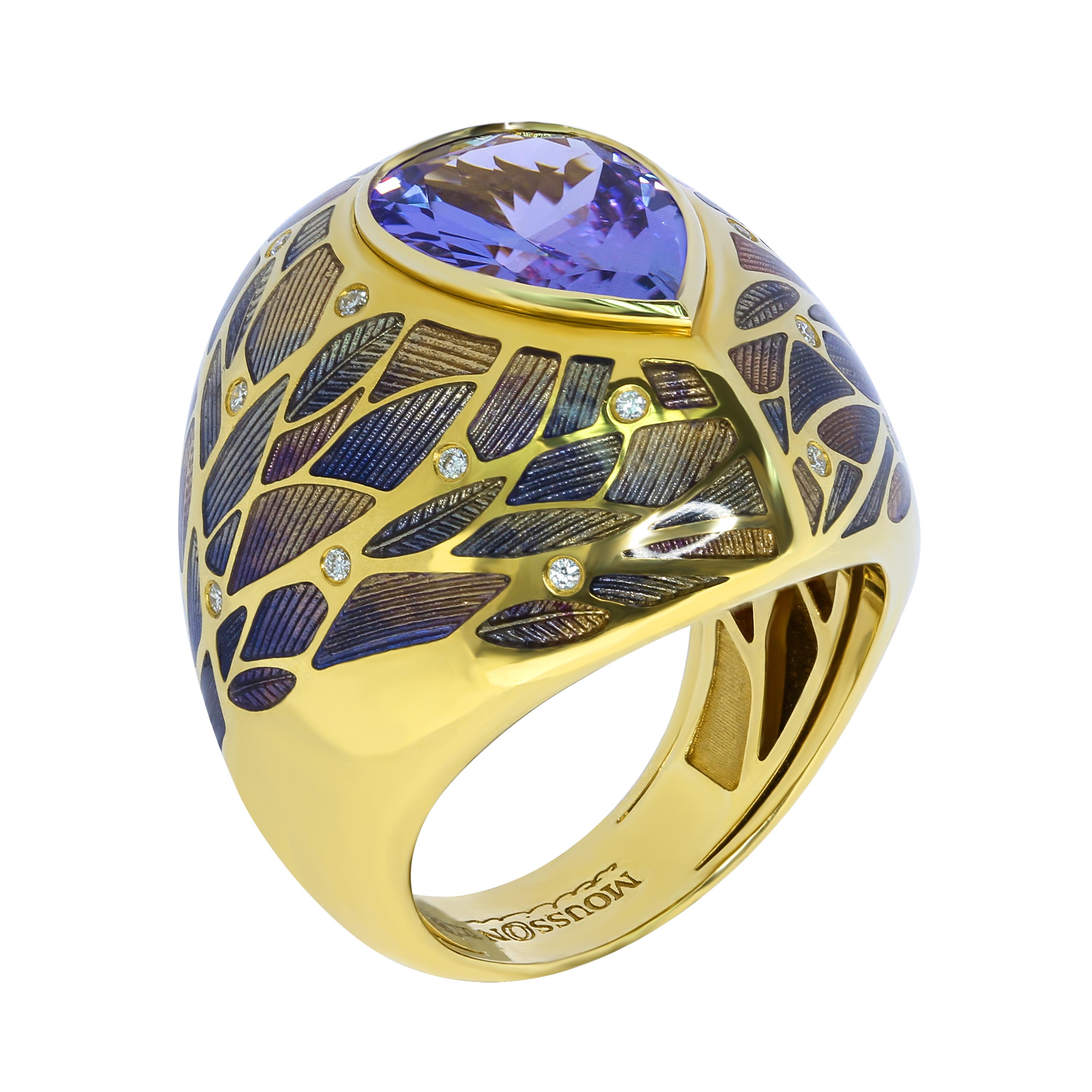 Pear Cut Tanzanite Diamonds 18 Karat Yellow Gold Four Seasons Suite