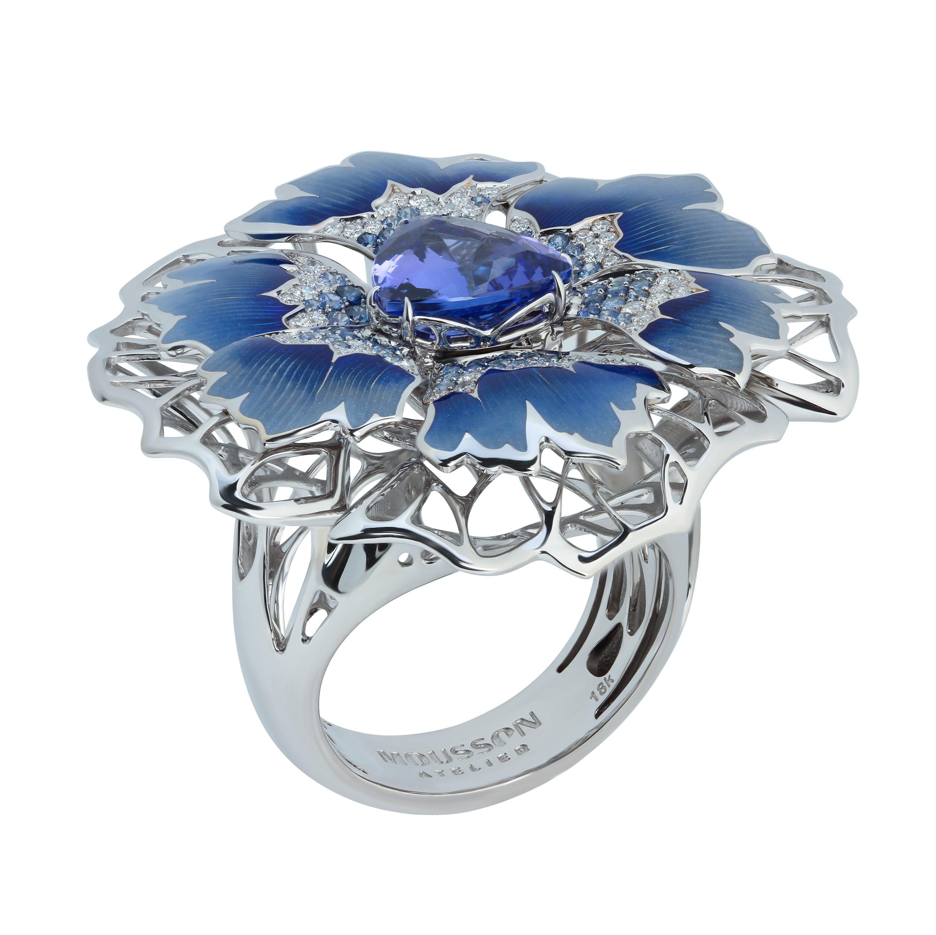 For Sale:  Tanzanite Diamonds Sapphires 18 Karat White Gold Cornflower Ring 2