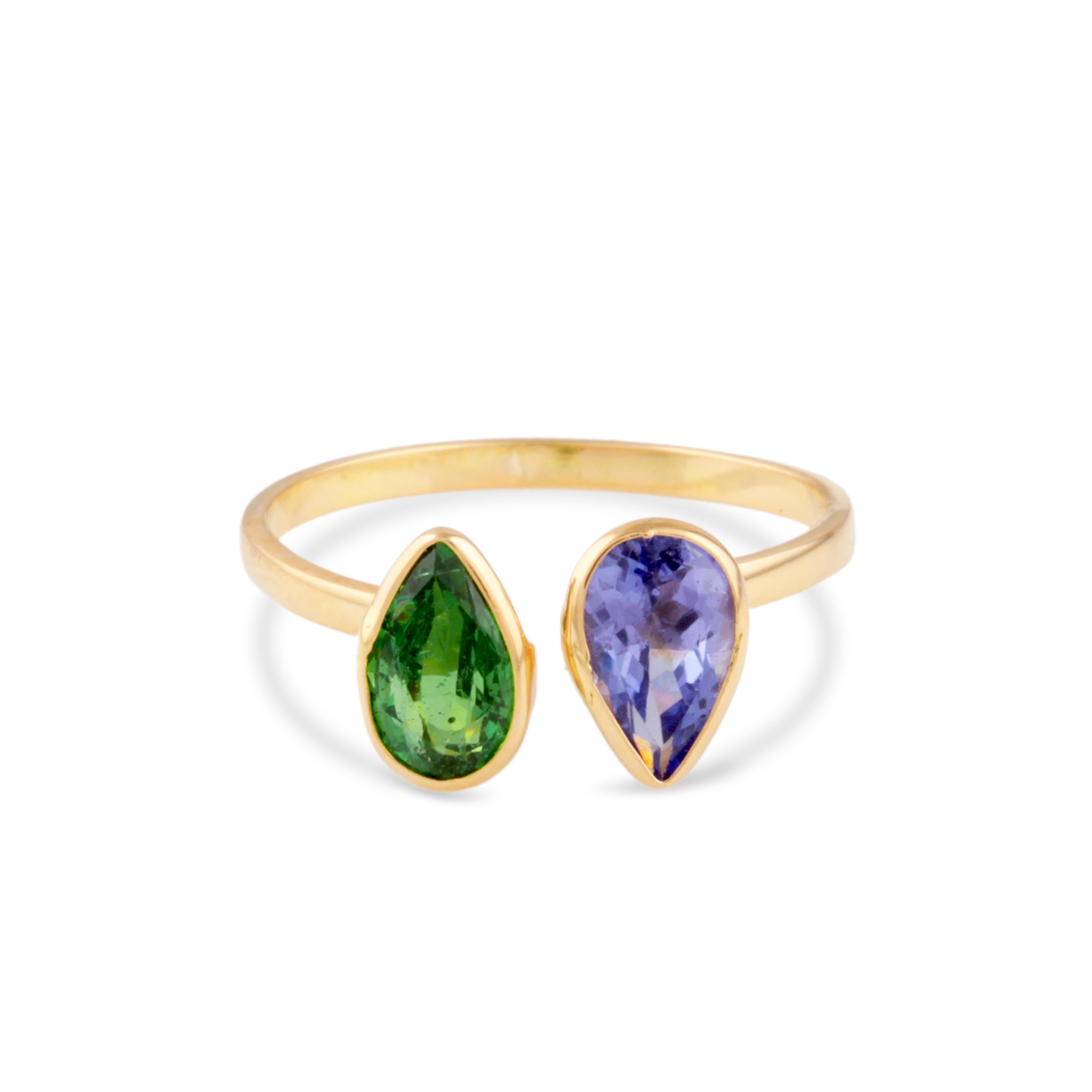 La bague Tresor Beautiful Ring contient 1.98 carats de pierres précieuses. Les bagues sont une ode à la beauté luxueuse et classique, avec des pierres précieuses étincelantes et des teintes féminines. Leur design contemporain et moderne les rend