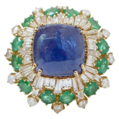 Tansanit, Smaragde, Diamanten, Ring aus 18 Karat Gelbgold.