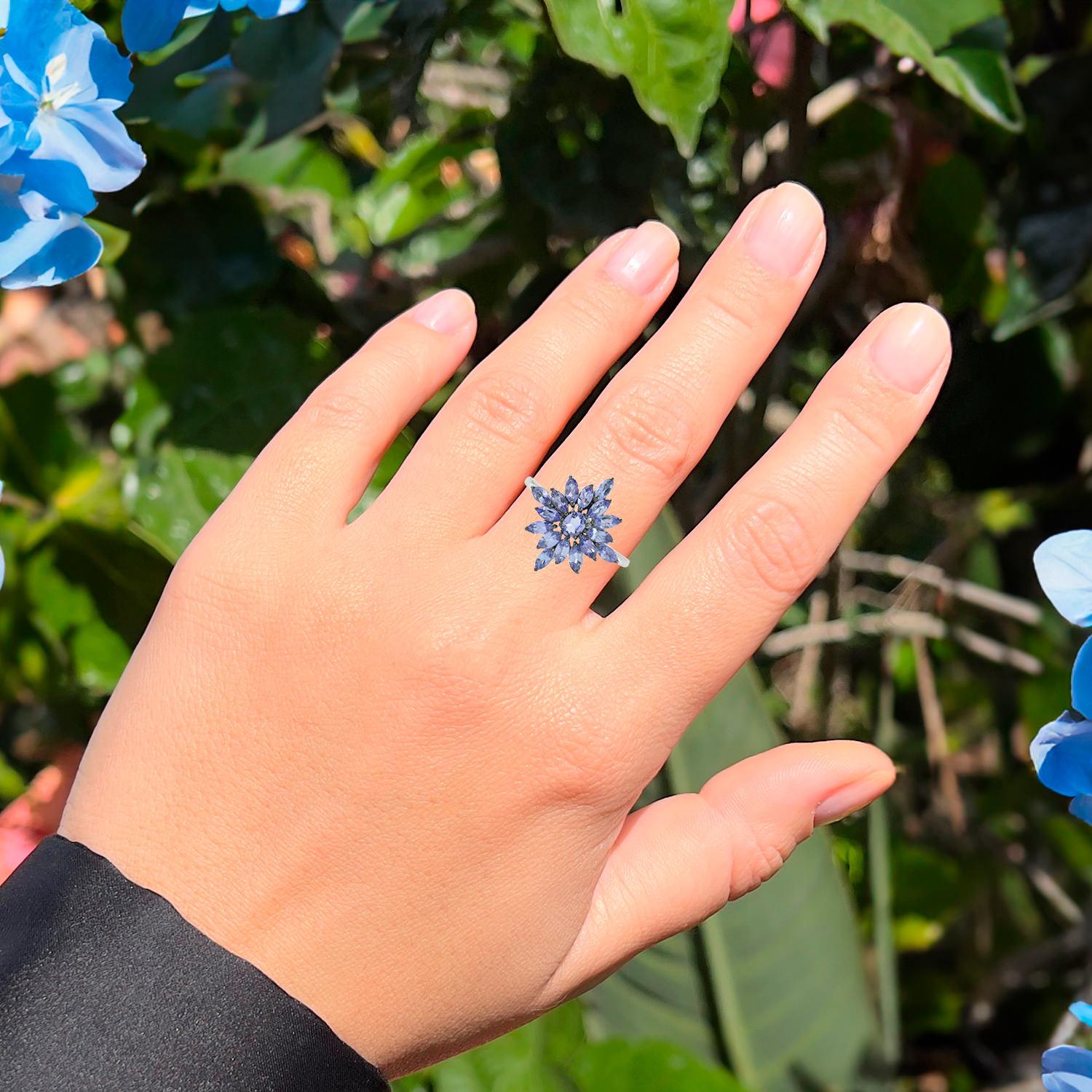 Contemporary Tanzanite Flower Ring 1.63 Carats For Sale