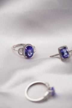 Elegant 3.5ct Tanzanite and Diamond Cocktail Ring in 18K White Gold for Her
