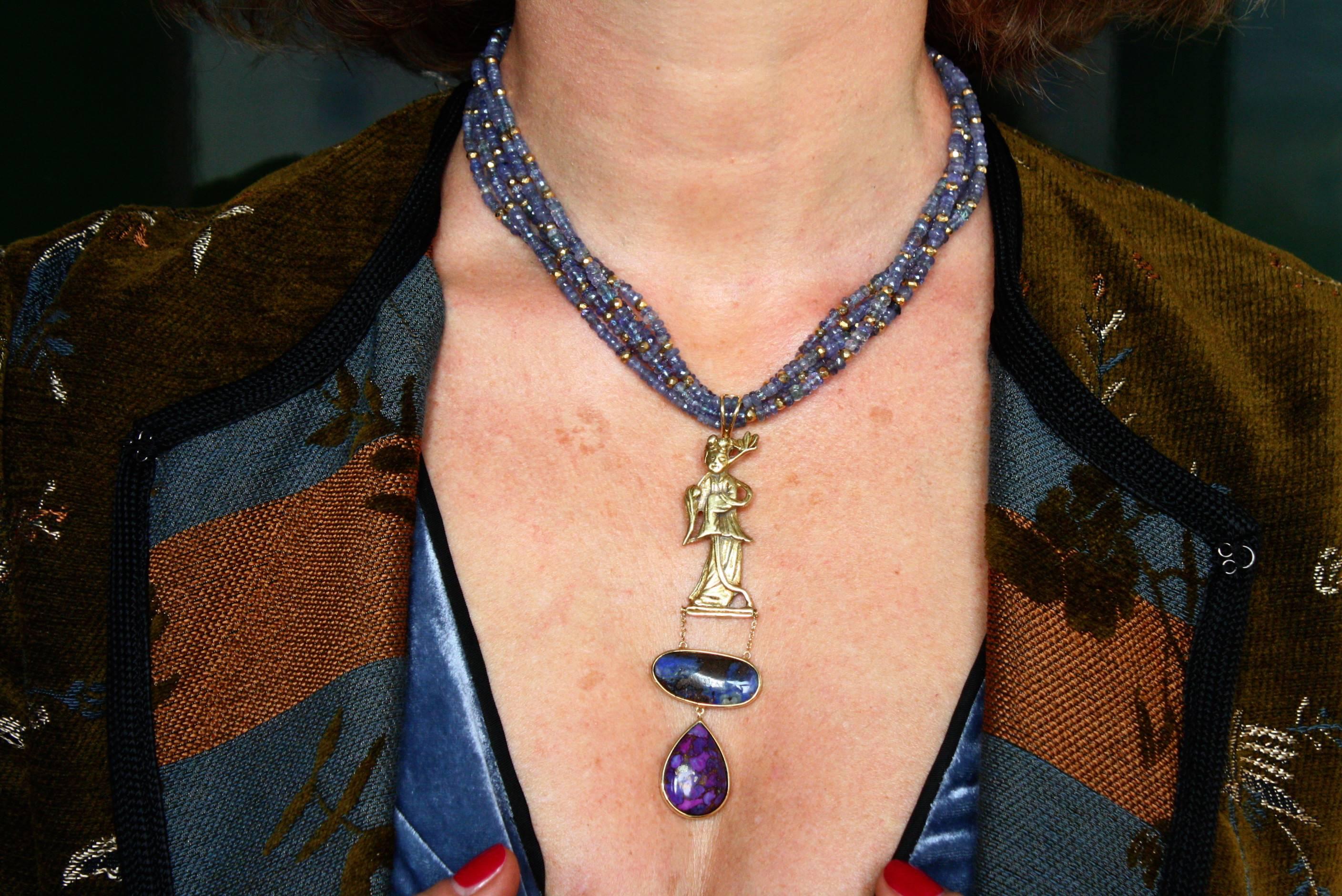 Women's or Men's Tanzanite Gold Necklace For Sale