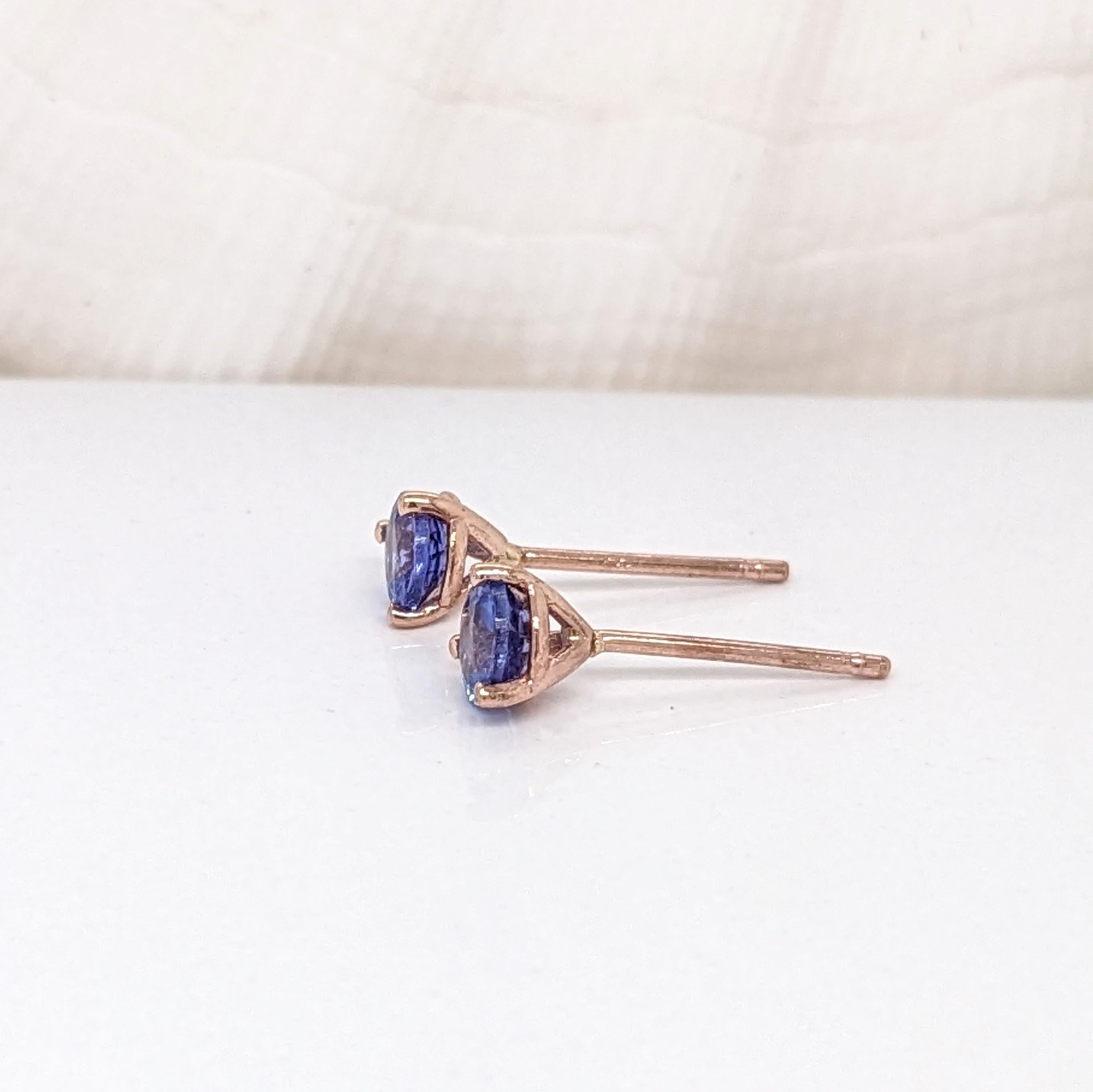 Modern Tanzanite Martini Stud Earrings in Solid 14K Gold Round 4mm For Sale