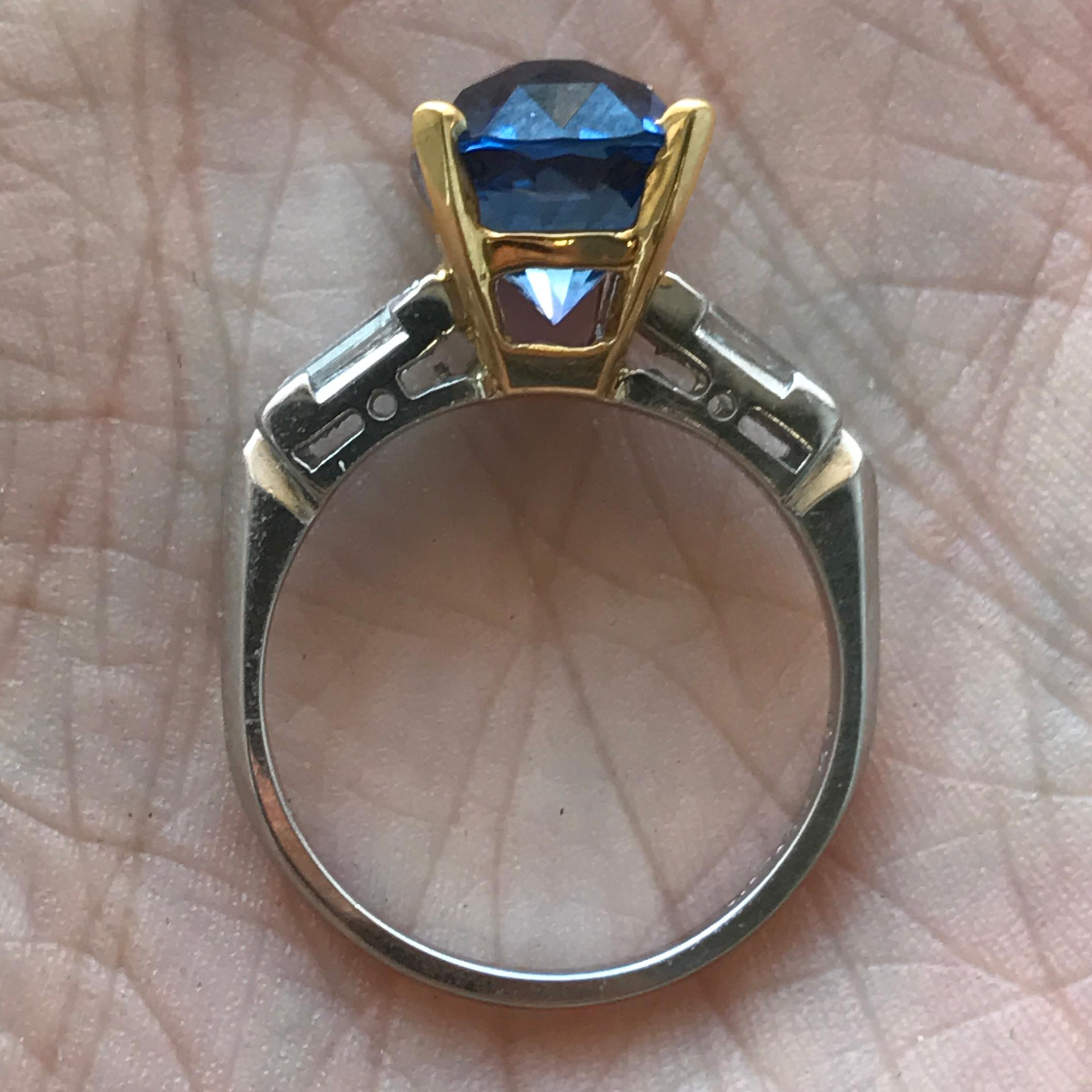 Tanzanite Natural 4.30 Carat Cocktail Ring Vivid Blueish Purple, Block D In New Condition In West Hollywood, CA