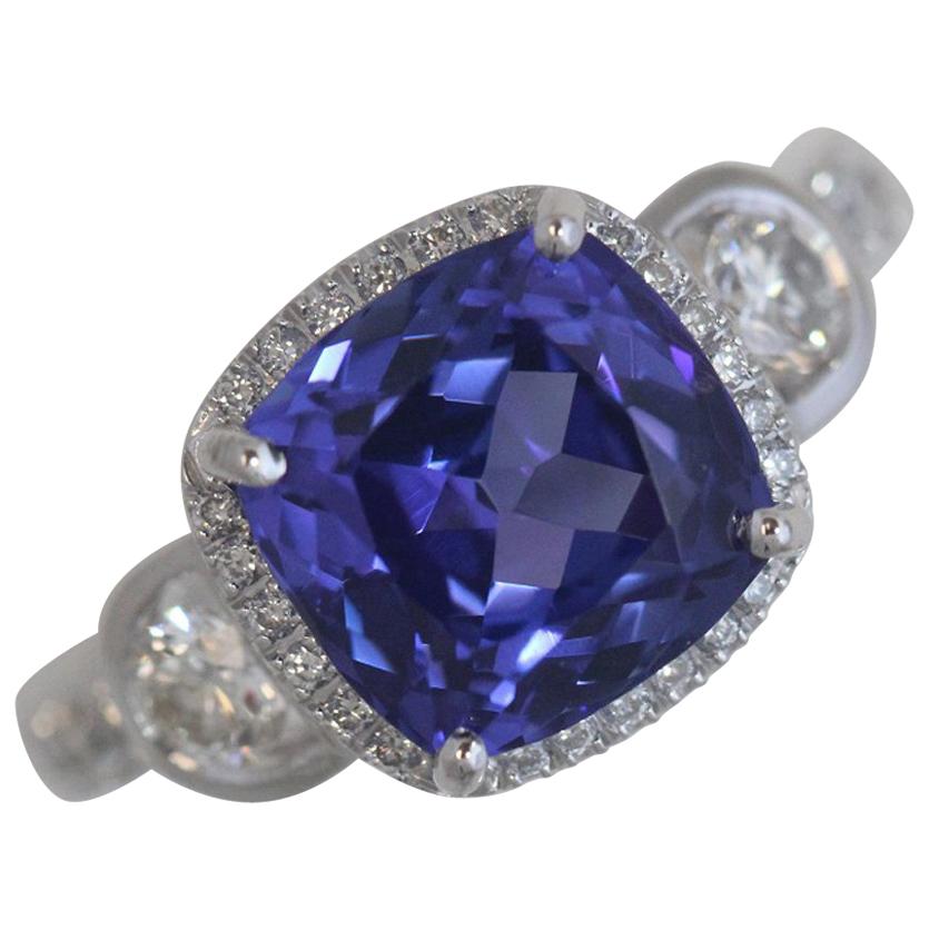 Tansanit Natürlich 5,25 Karat Big Ring Lebendiges Blau-Lila, Block D, GIA im Angebot