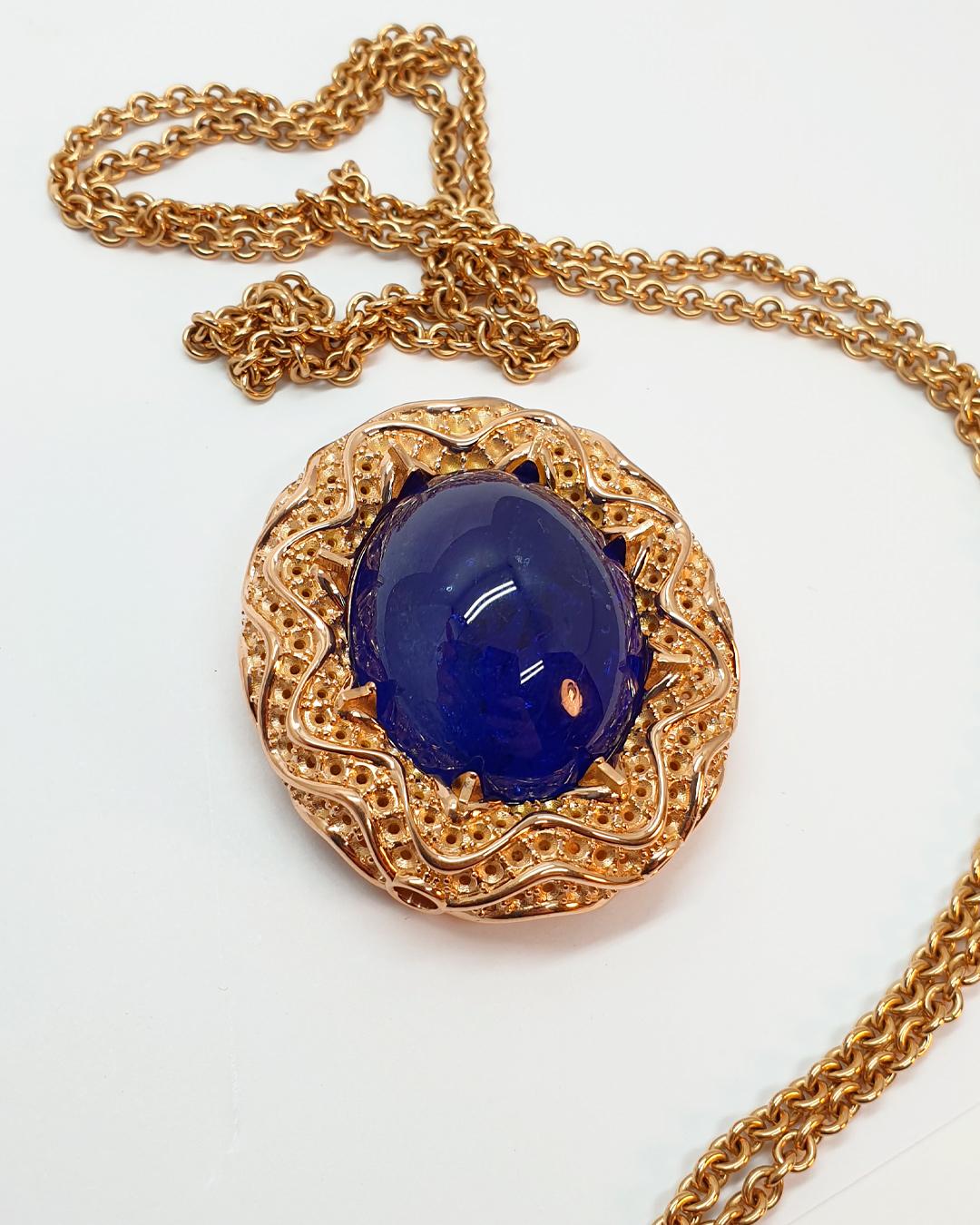 Tanzanite Necklace, 18k Rose Gold, Cabochon Cut Tanzanite 73ct, 332 Sapphires For Sale 4