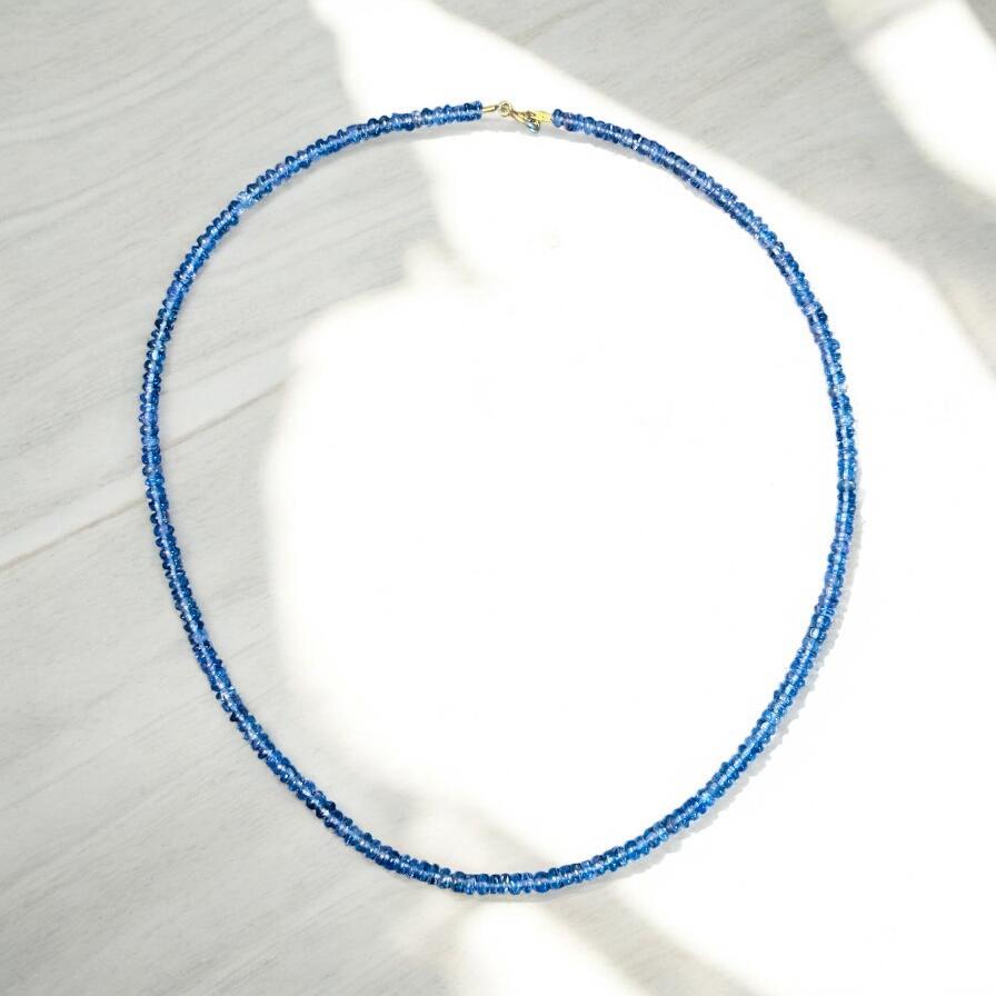 Perlina COLLANA DI TANZANITE con ORO 14k in vendita