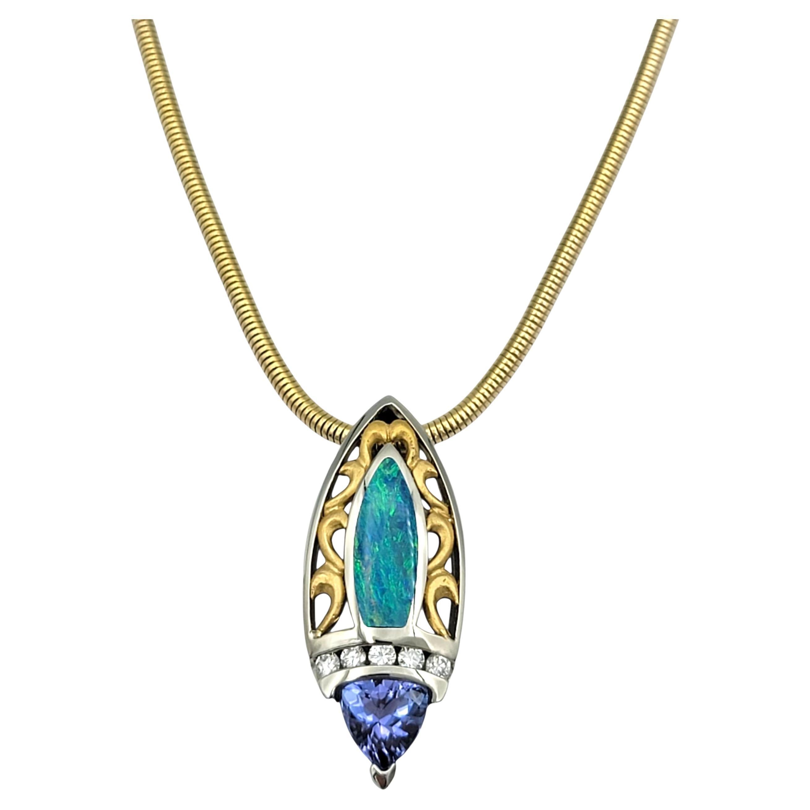 Marquise Anhänger-Halskette aus zweifarbigem Gold mit Tansanit, Opal und Diamant im Angebot