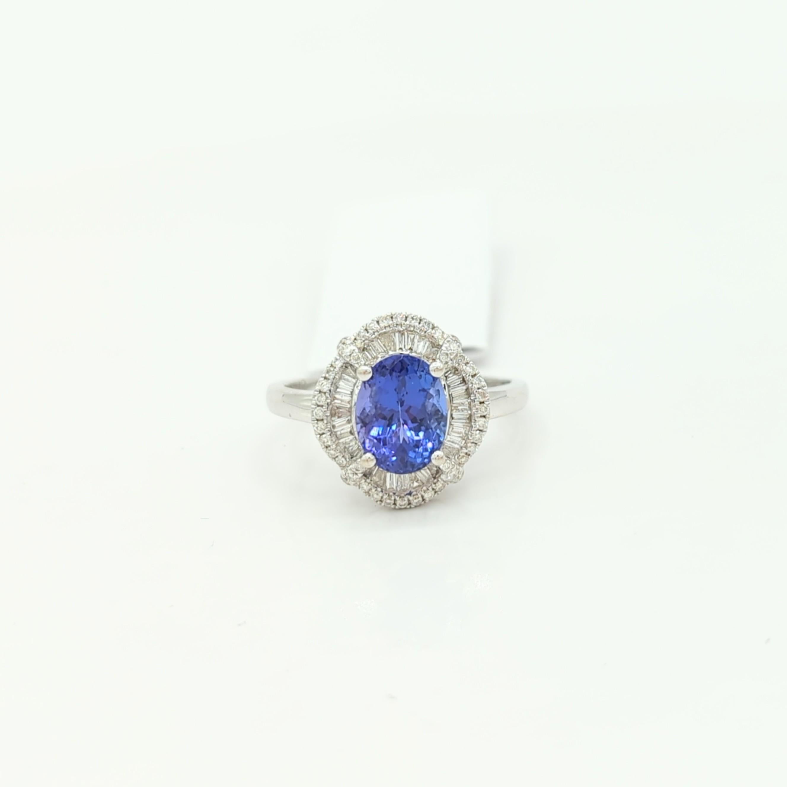 Tanzanite Oval and White Diamond Cocktail Ring in 14 Karat White Gold For Sale 4