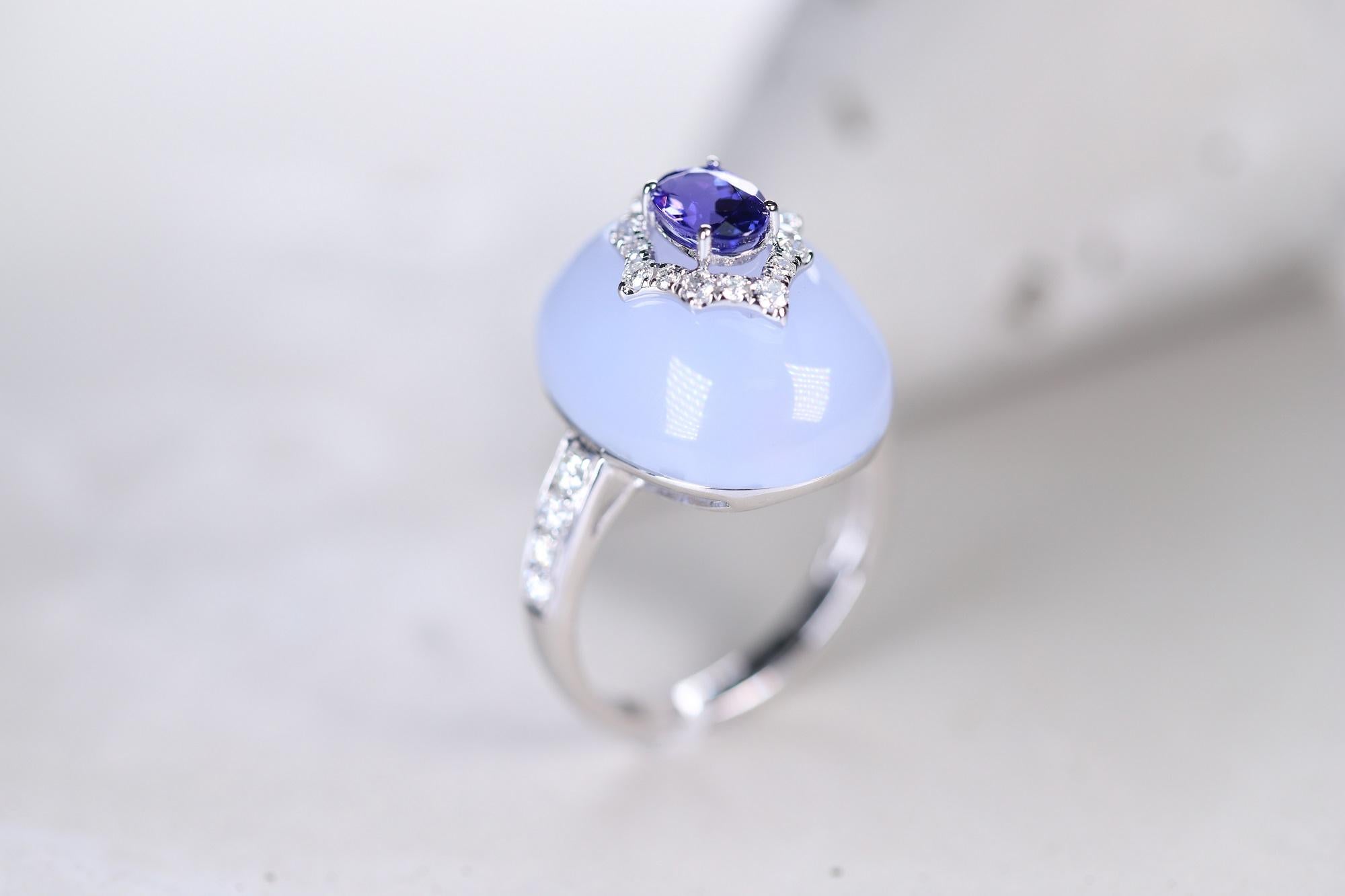 Tanzanite Oval, Chalcedony and Round Diamond 14 Karat White Gold Cocktail Ring In New Condition In New York, NY