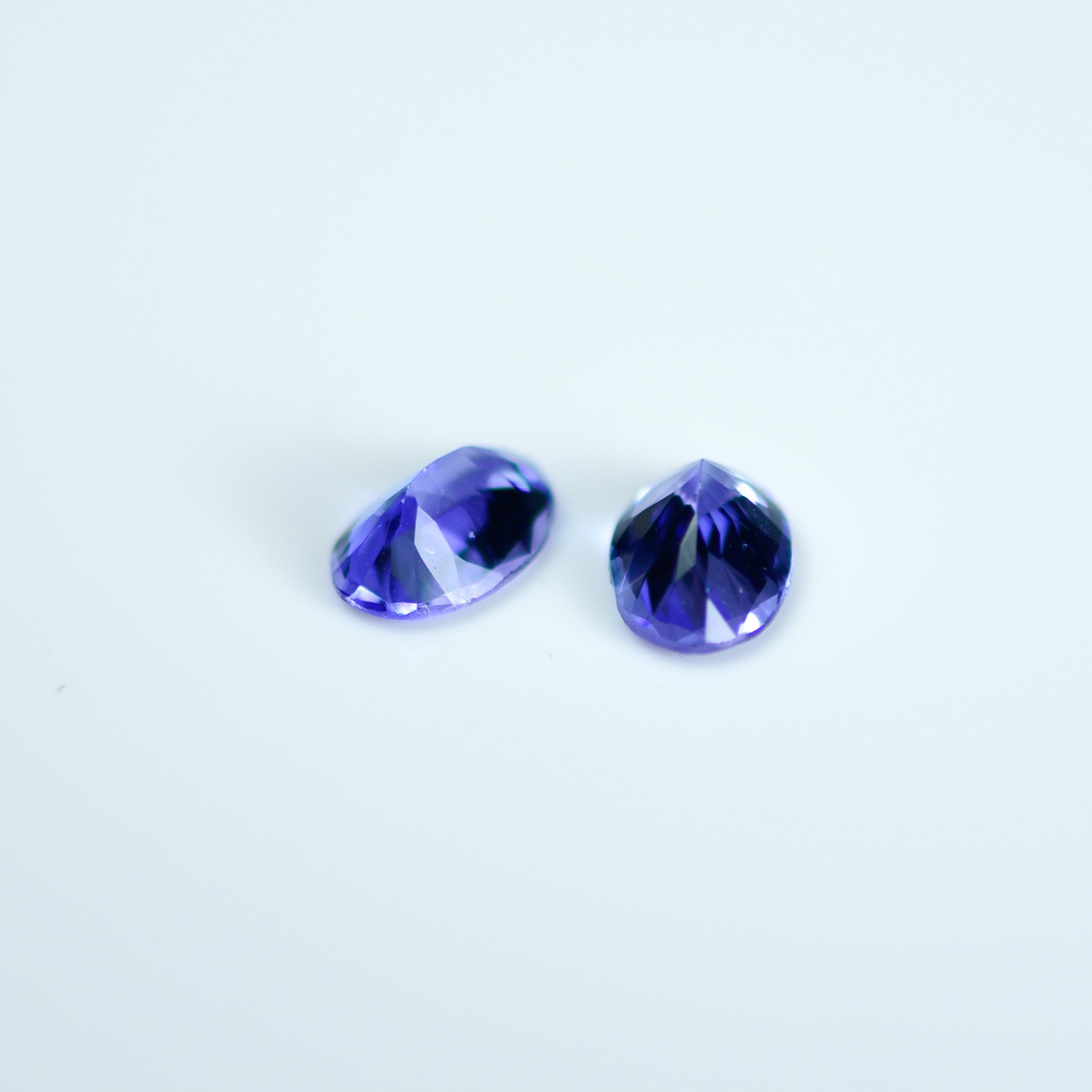 Natural Tanzanite Pair 0.70 + 0.74 Carat IGI Certified In New Condition For Sale In Vadgam, GJ