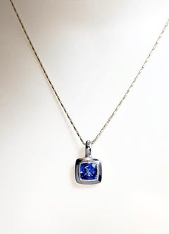 Tanzanite Pendant set in 18K White Gold Settings