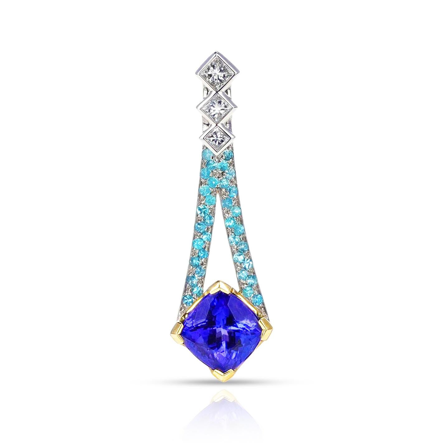 A Tanzanite Pendant with Brazilian Paraiba Tourmaline and Diamonds made in 18 Karat Gold. The Paraiba weighs appx. 0.30 carats and the diamonds weigh 0.35 carats. The Tanzanite weighs 2.87 carats. The total weight of the pendant is 4.15 grams. The