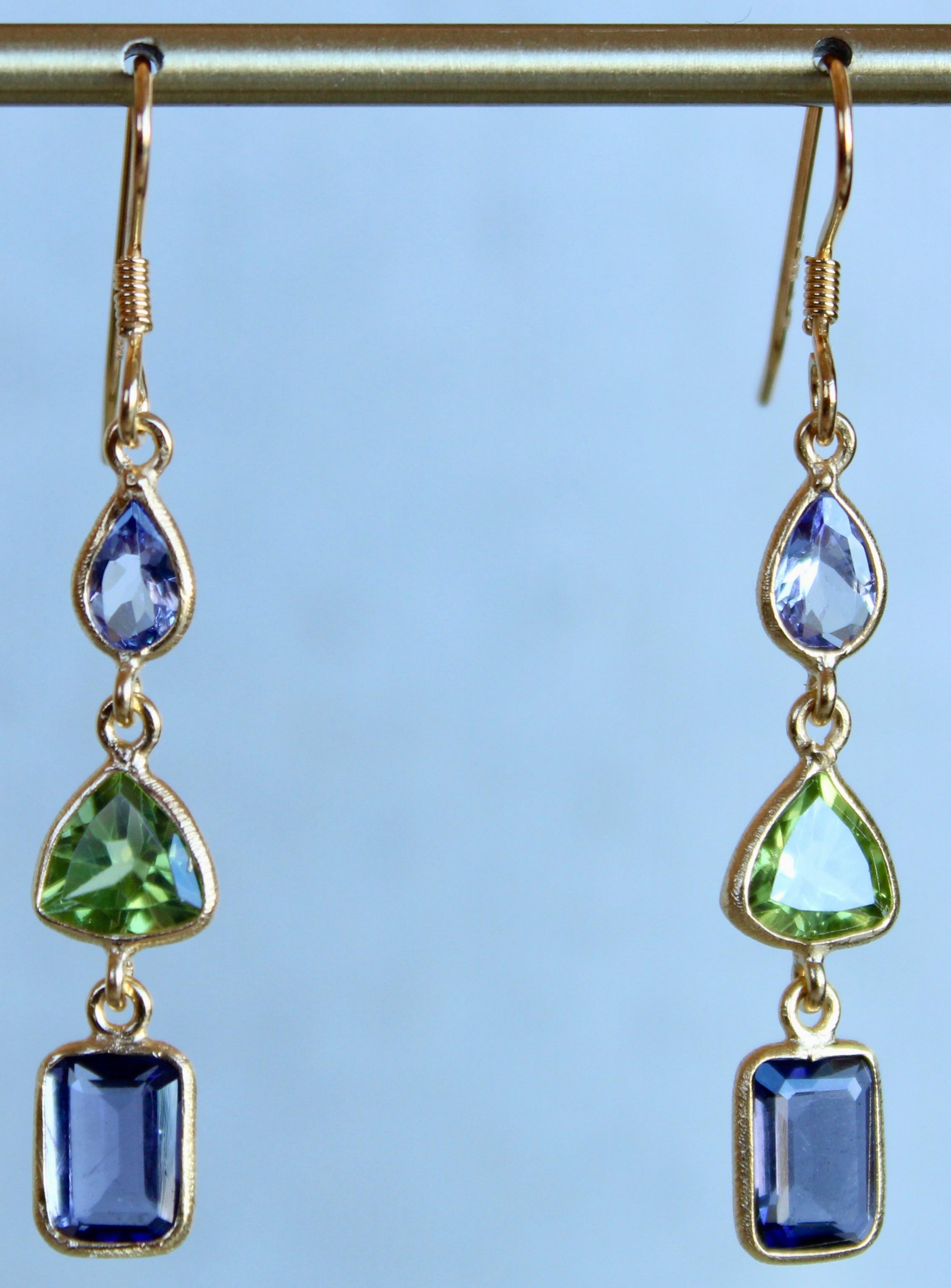 Women's Tanzanite, Peridot & Iolite 14K Gold French Wire Three Stone Dangle Earrings For Sale