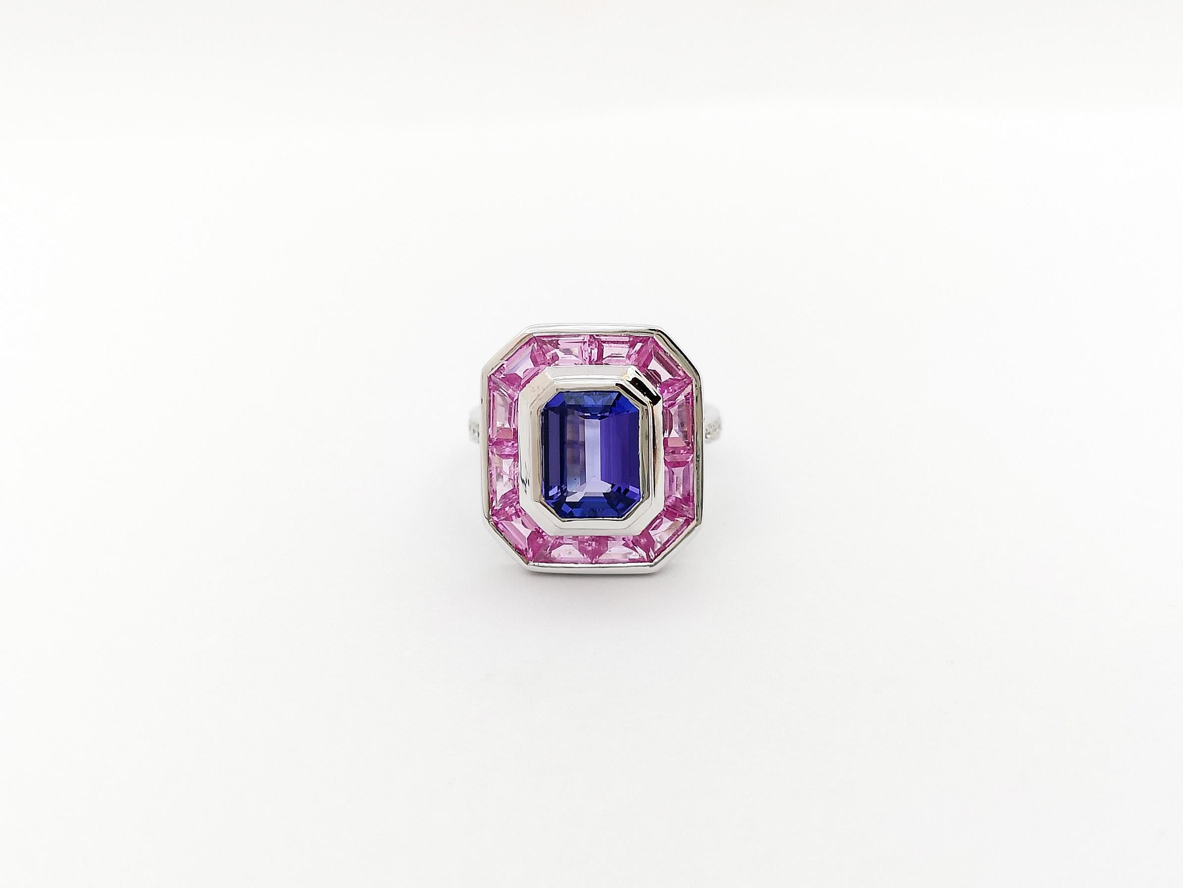 Tanzanite, Pink Sapphire and Diamond Ring set in 18K White Gold Settings For Sale 3