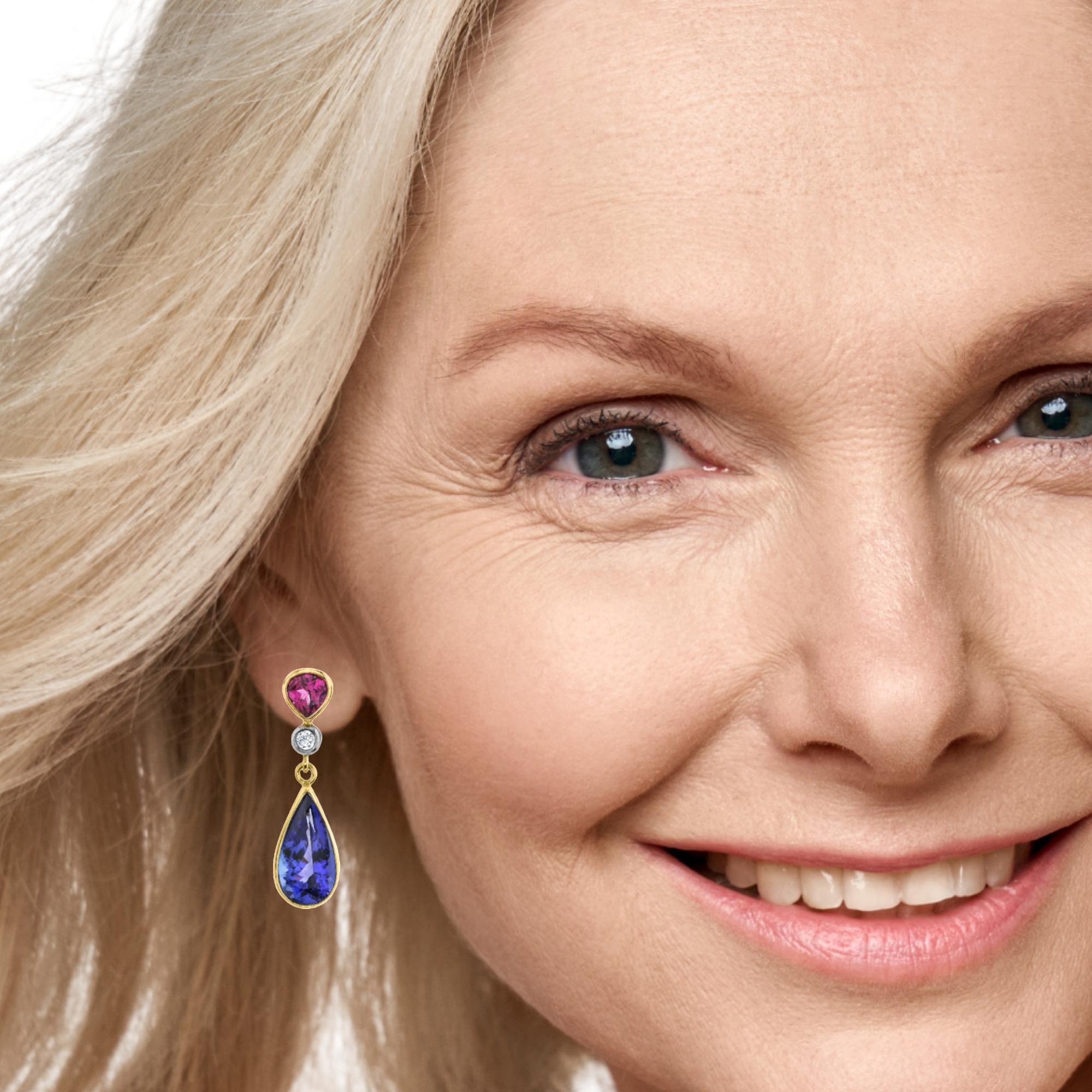 Tanzanite, Rhodolite and Diamond Drop Earrings in Yellow Gold, 8.52 Carats For Sale 4