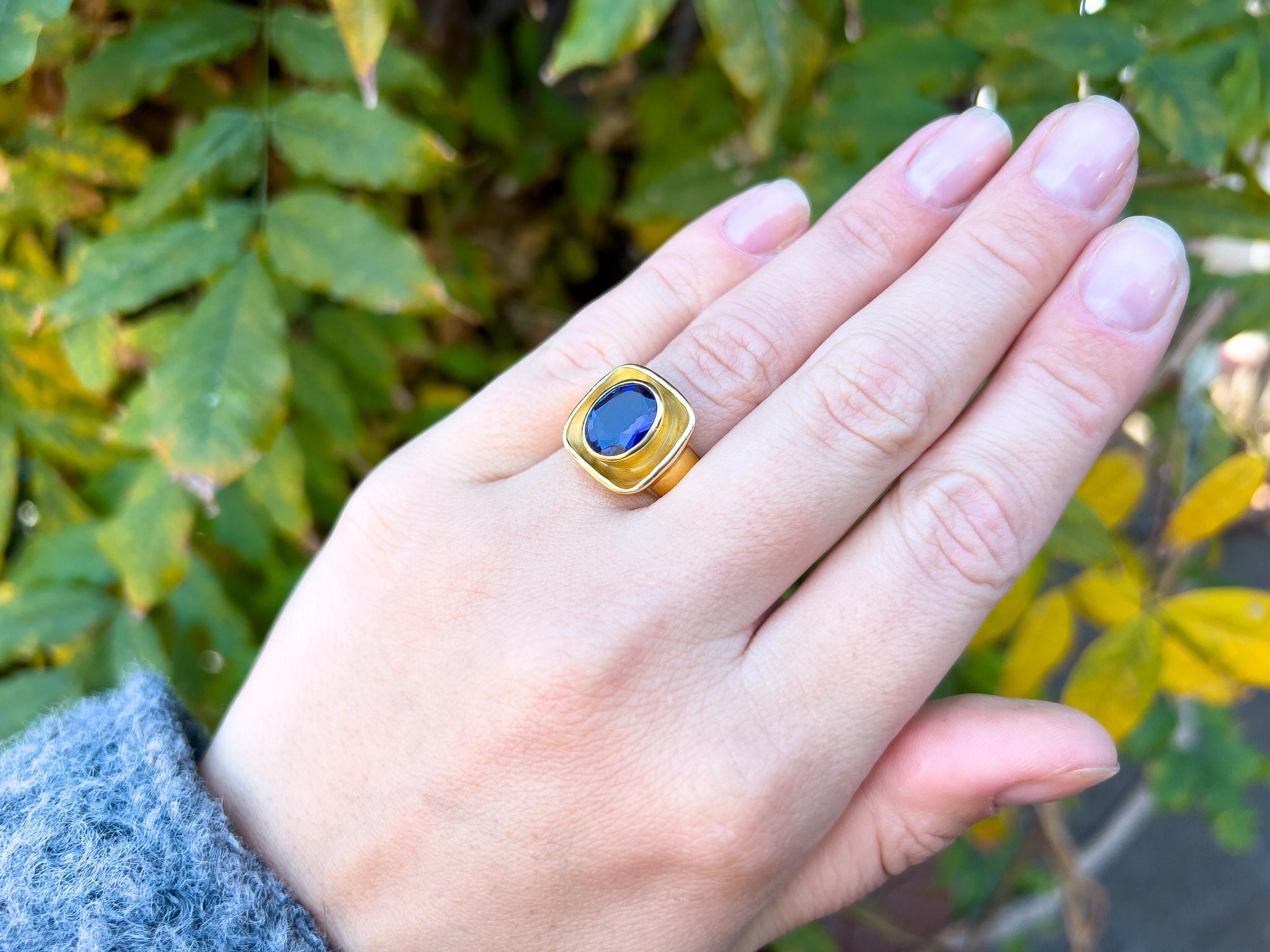 Tanzanite = 3 Carat
(Cut: Oval, Color: Blue, Origin: Natural)
Metal = 18K Yellow Gold
Ring Size = 7