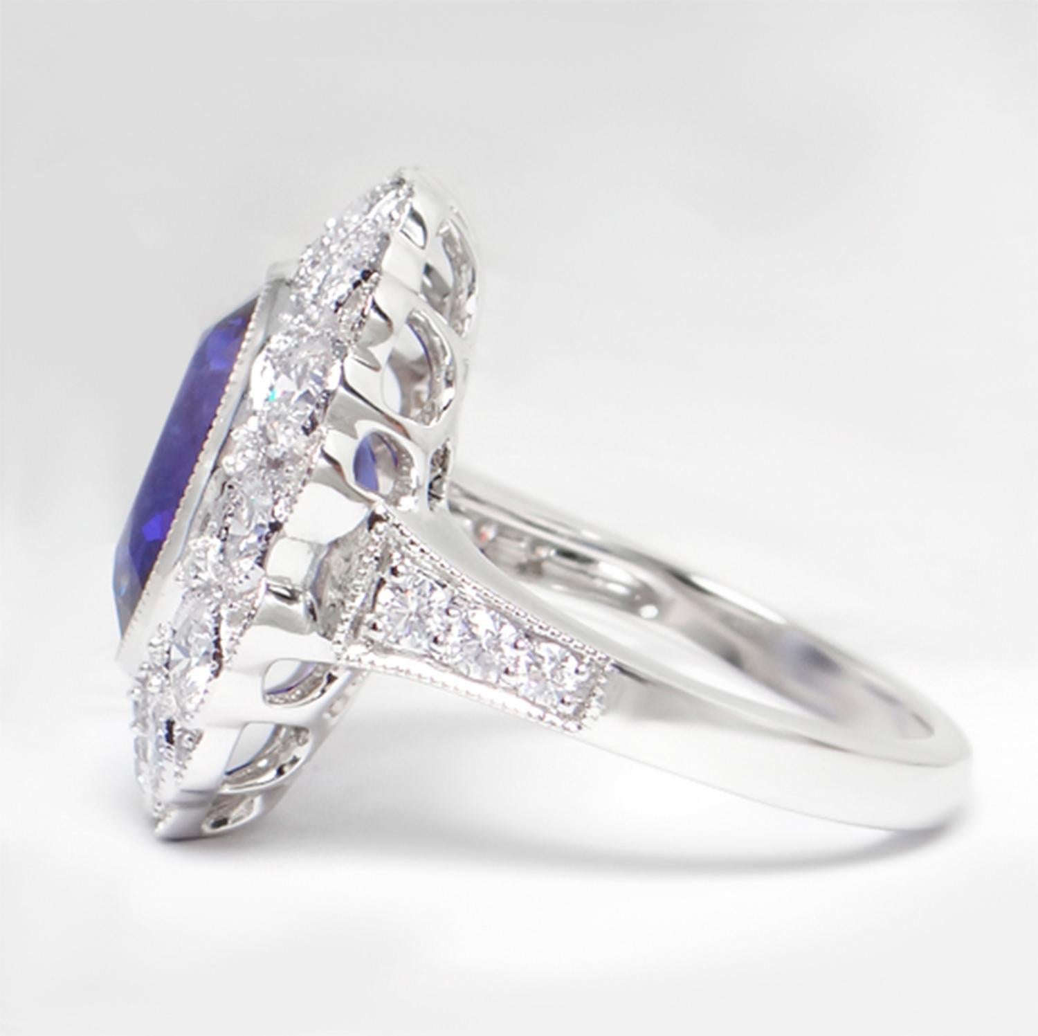 Cushion Cut Tanzanite Ring Diamond Setting 7.7 Carats 18K White Gold For Sale