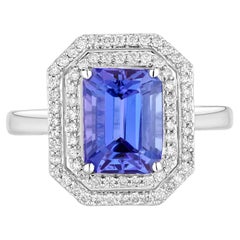 Anello di tanzanite con diamanti da 3,3 carati in oro bianco 14K