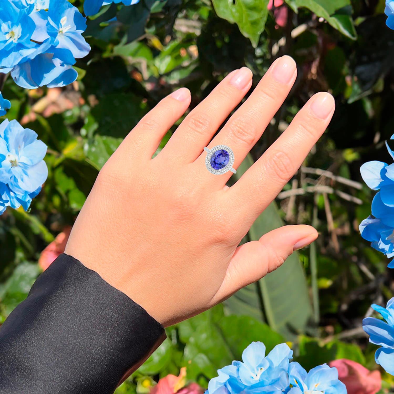 Contemporain Bague tanzanite 4,25 carats or blanc 14 carats en vente