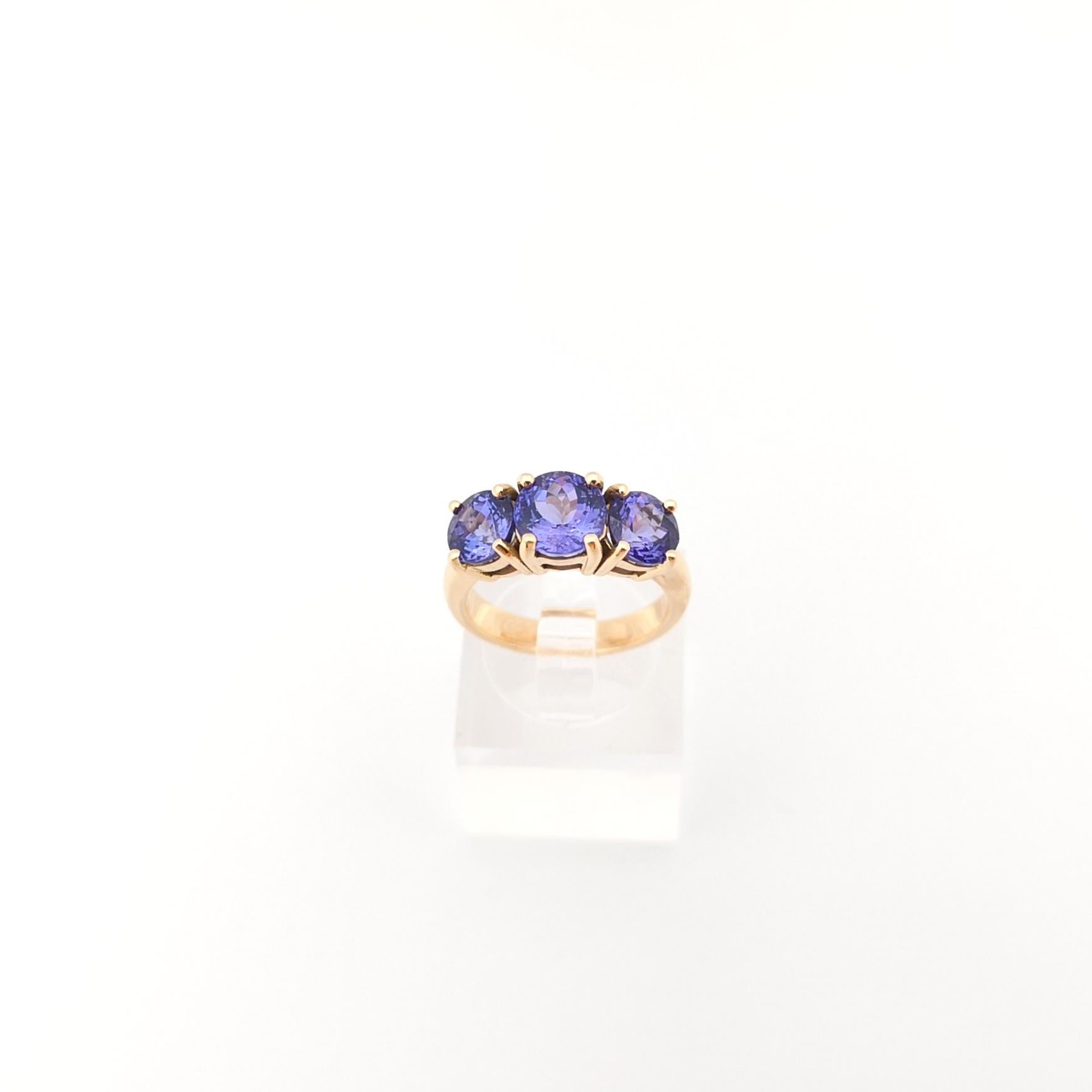 Tanzanite Ring set in 18K Rose Gold Settings For Sale 4