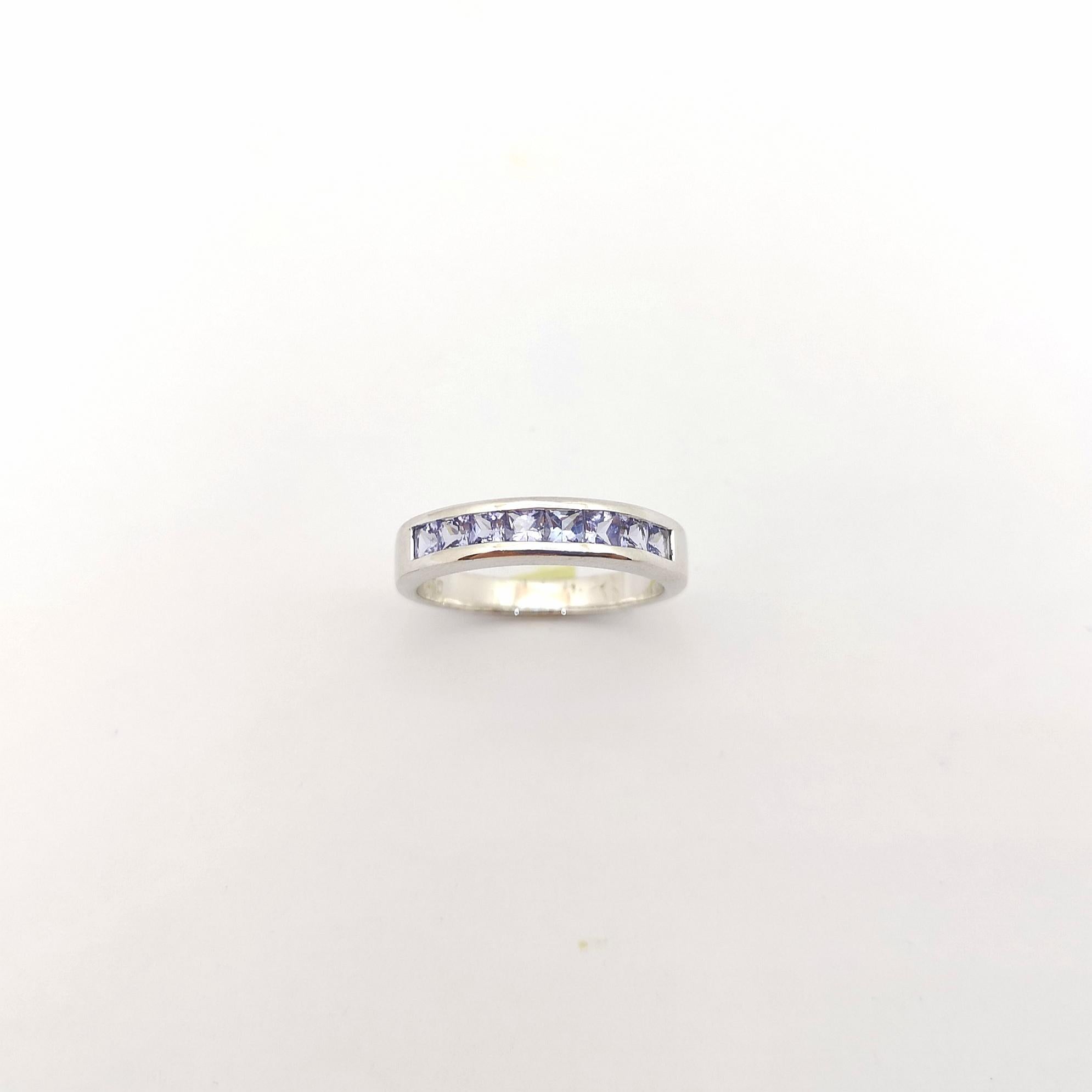 Tansanit-Ring in 18 Karat Weißgold gefasst in Fassungen im Angebot 5