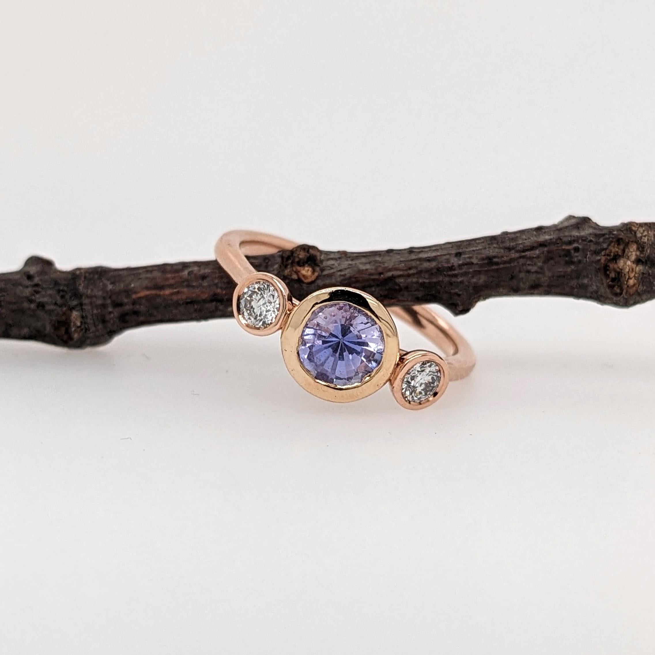 This beautiful ring features a stunning Tanzanite in 14K rose gold with natural diamond accents. This ring makes for a stunning accessory to any look!
A fancy ring design perfect for an eye catching engagement or anniversary. This ring also makes a