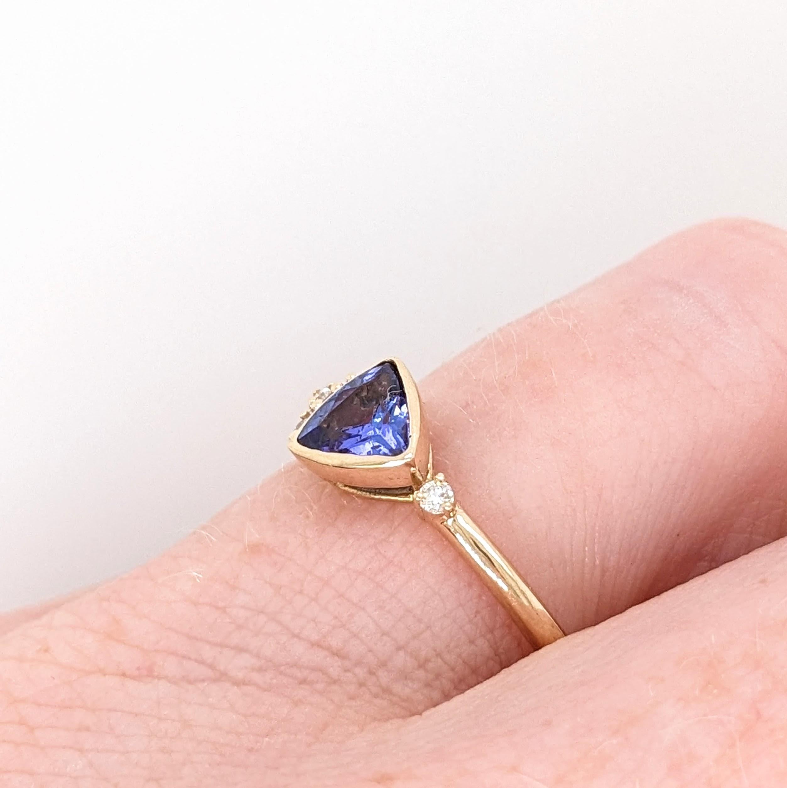 Tanzanite Ring w Natural Diamonds in Solid 14K Yellow Gold Trillion Cut 5mm 4