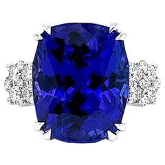 Tansanit-Ring mit Diamanten 20,82 Karat 18K Weißgold