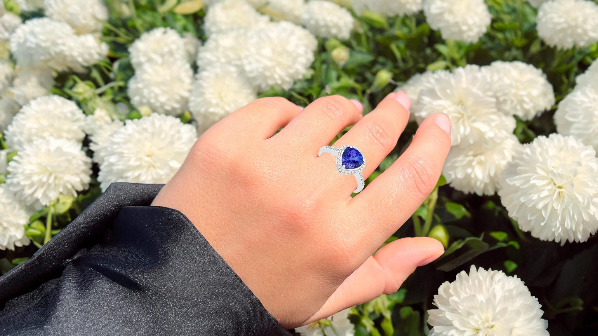 Trillion Cut Tanzanite Ring With Diamonds 2.33 Carats 14K White Gold For Sale