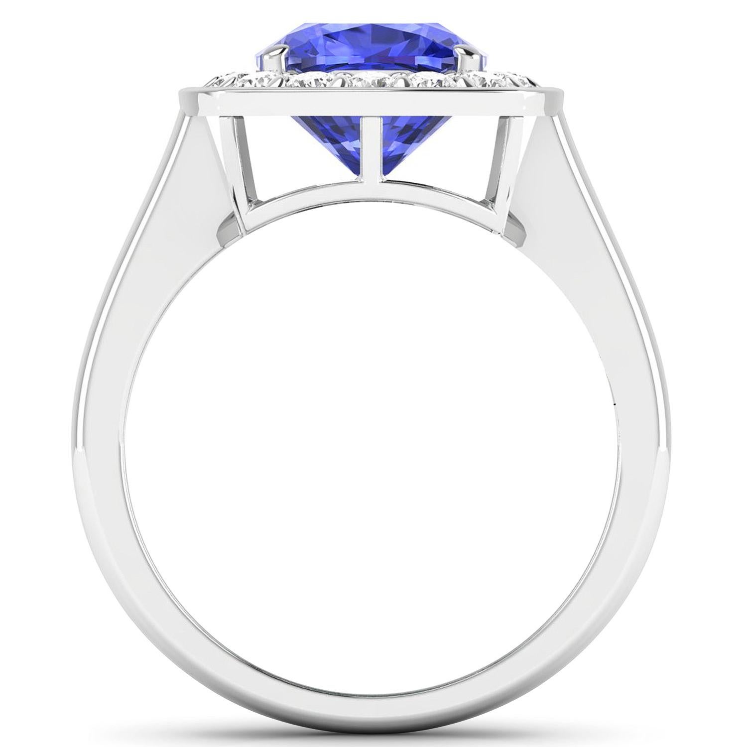 Tanzanite Ring With Diamonds 2.58 Carats 14K White Gold In Excellent Condition For Sale In Laguna Niguel, CA