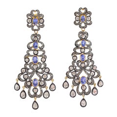 Boucles d'oreilles chandelier en or et argent avec tanzanite et diamants taille rose