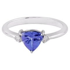Tansanit Solitär-Ring mit Diamanten aus 18 Karat Weißgold