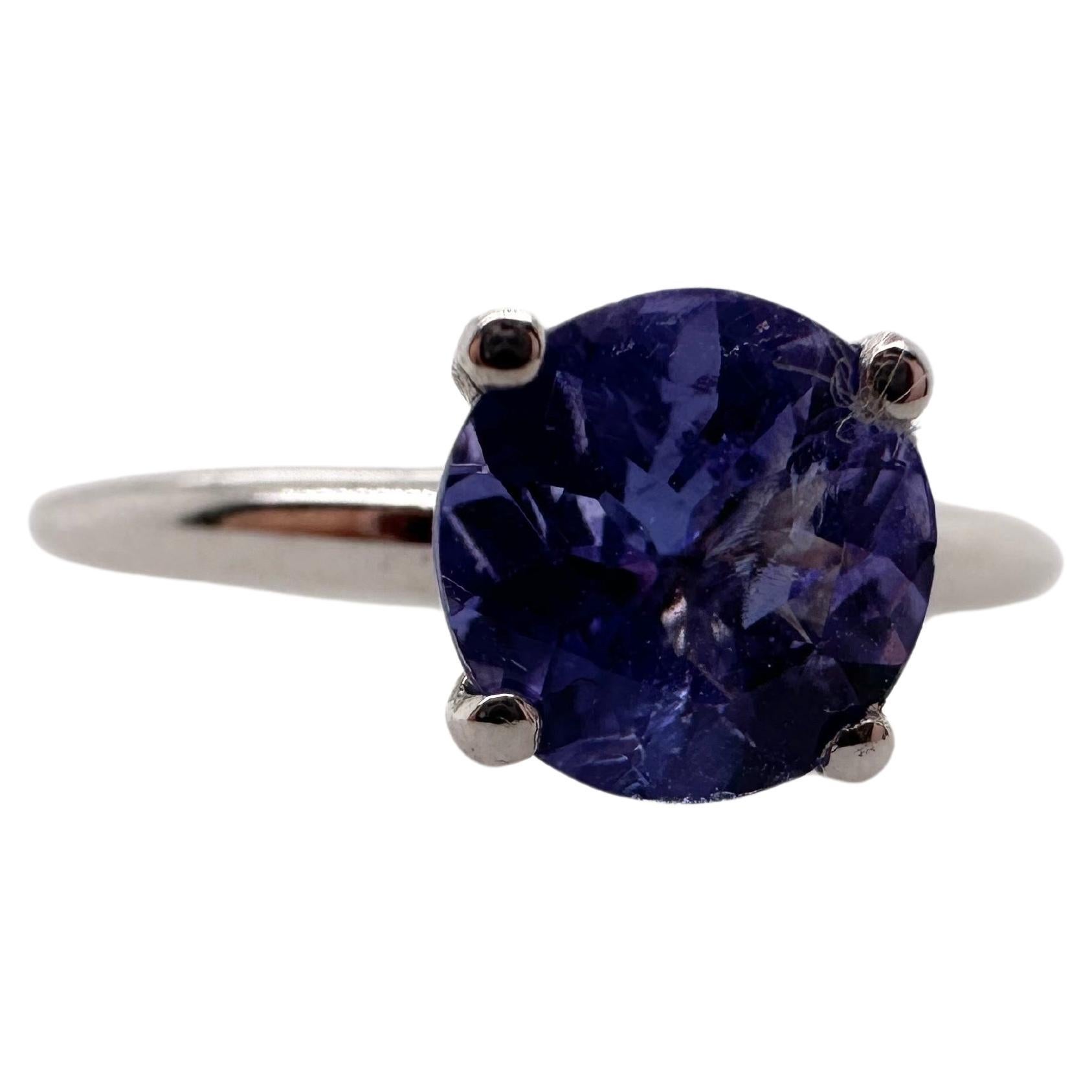 Tanzanite Soltiaire ring 14KT gold 