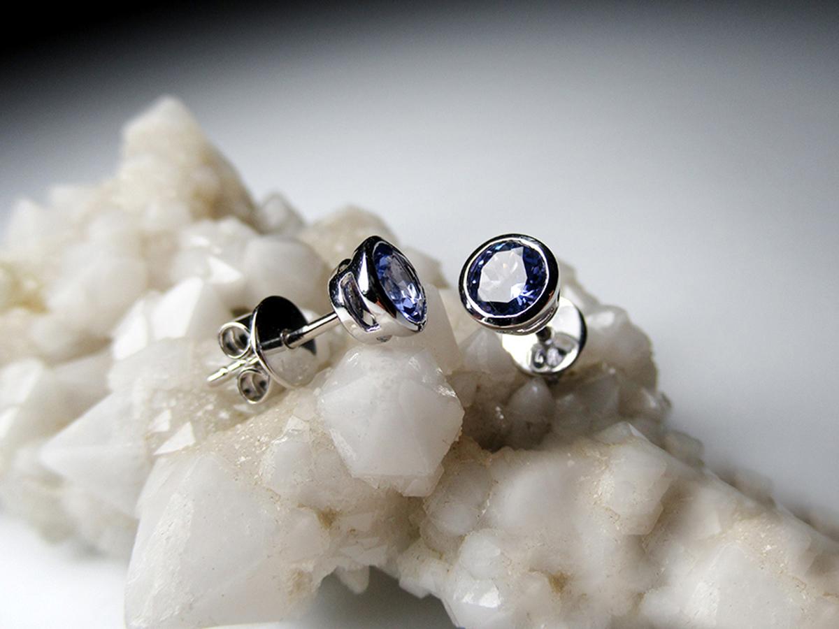 Tanzanite Studs Gold Earrings Jewelry Blue Gemstones Unisex Gift For Sale 1