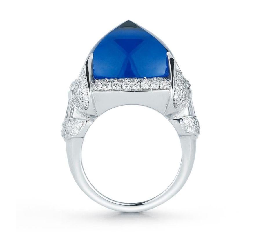 Modern Tanzanite Sugarloaf Ring with Diamonds For Sale