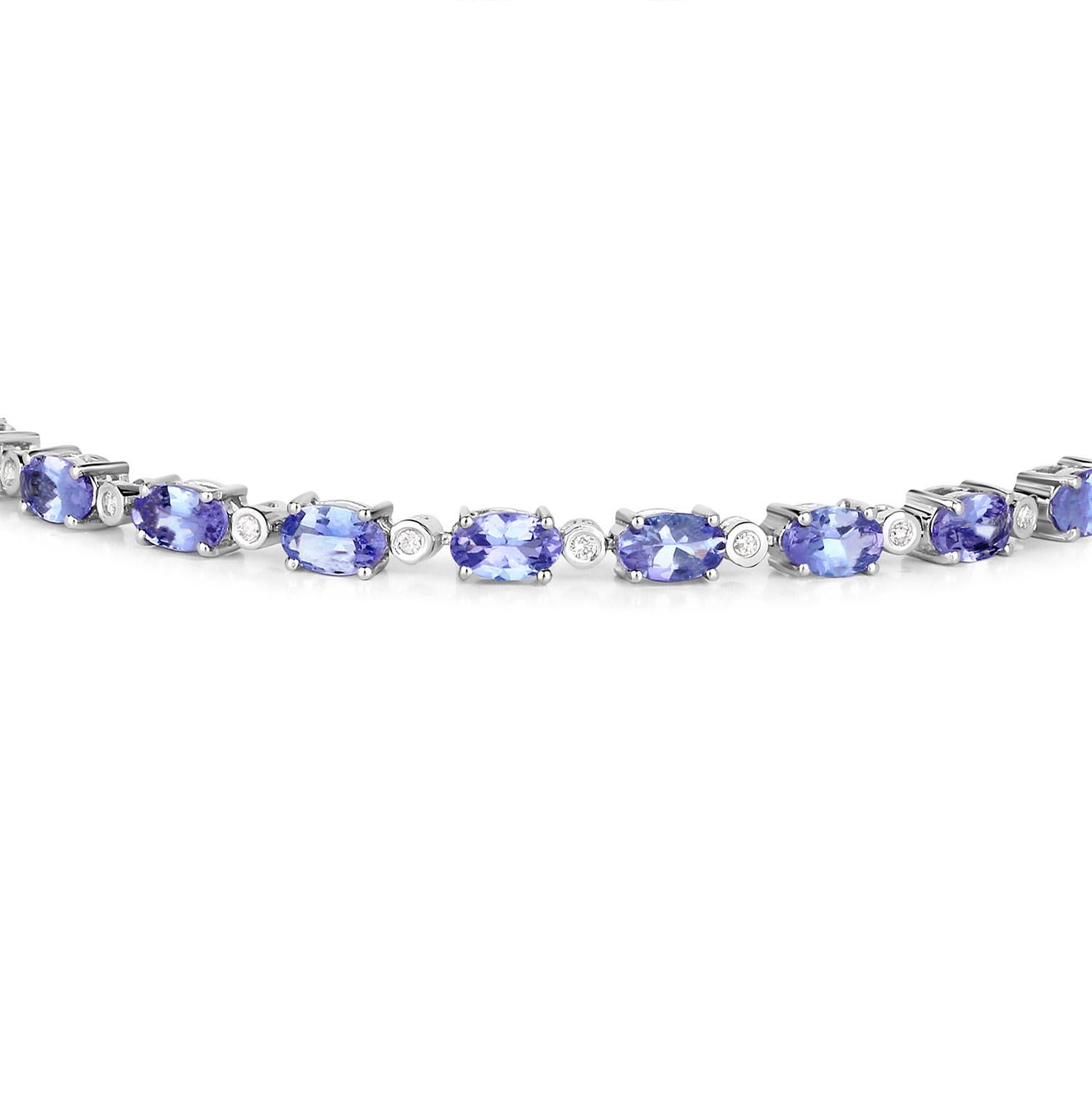 Taille ovale Bracelet tennis en or blanc 14 carats avec tanzanites et diamants 5,18 carats en vente