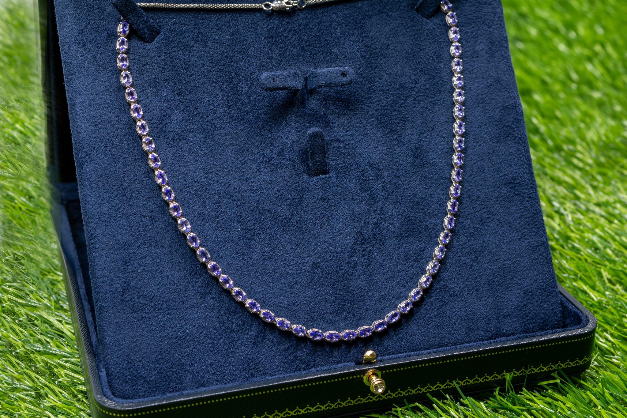 Contemporary Tanzanite Tennis Necklace 10 Carats Sterling Silver For Sale