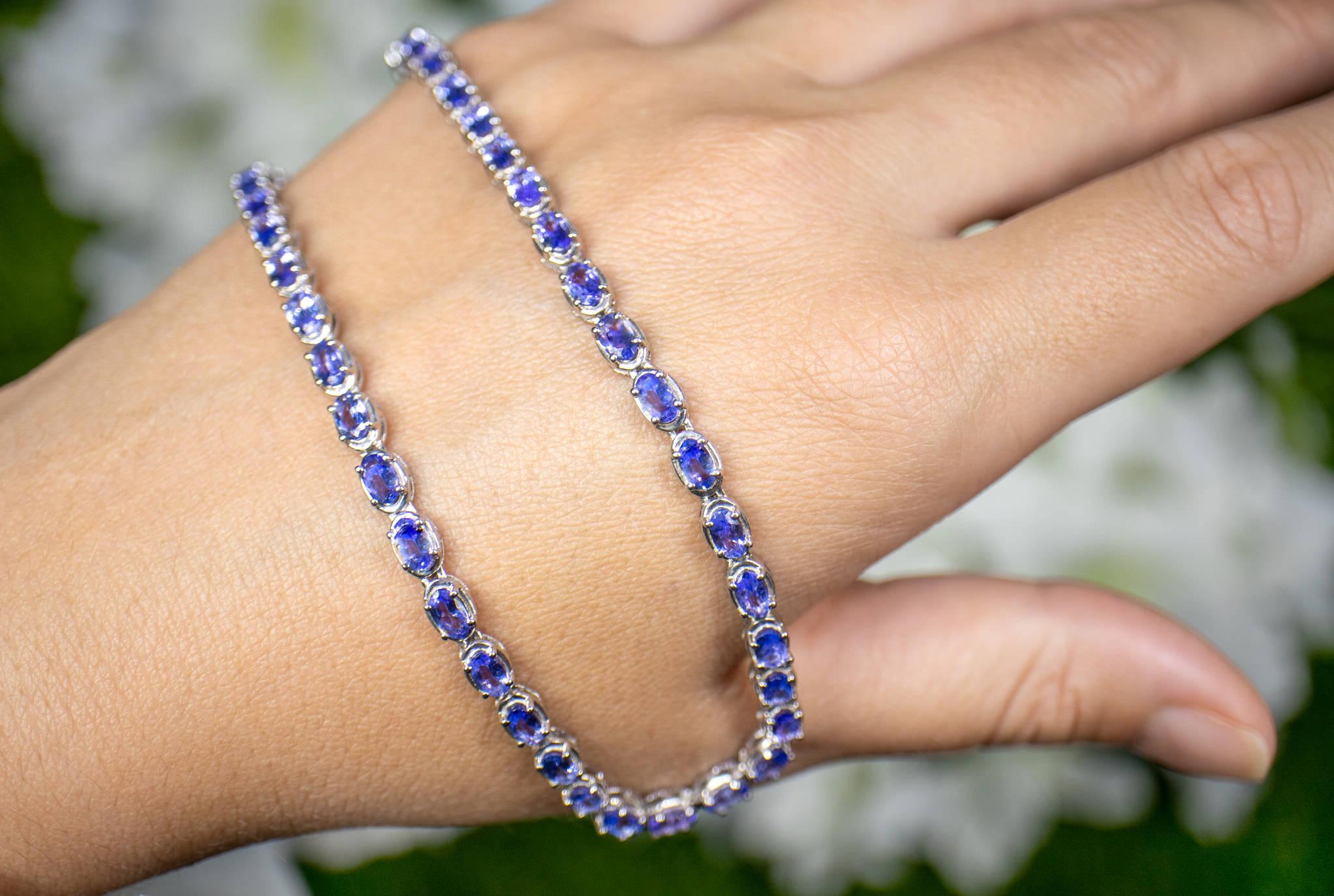 Tanzanite Tennis Necklace 10 Carats Sterling Silver For Sale 2
