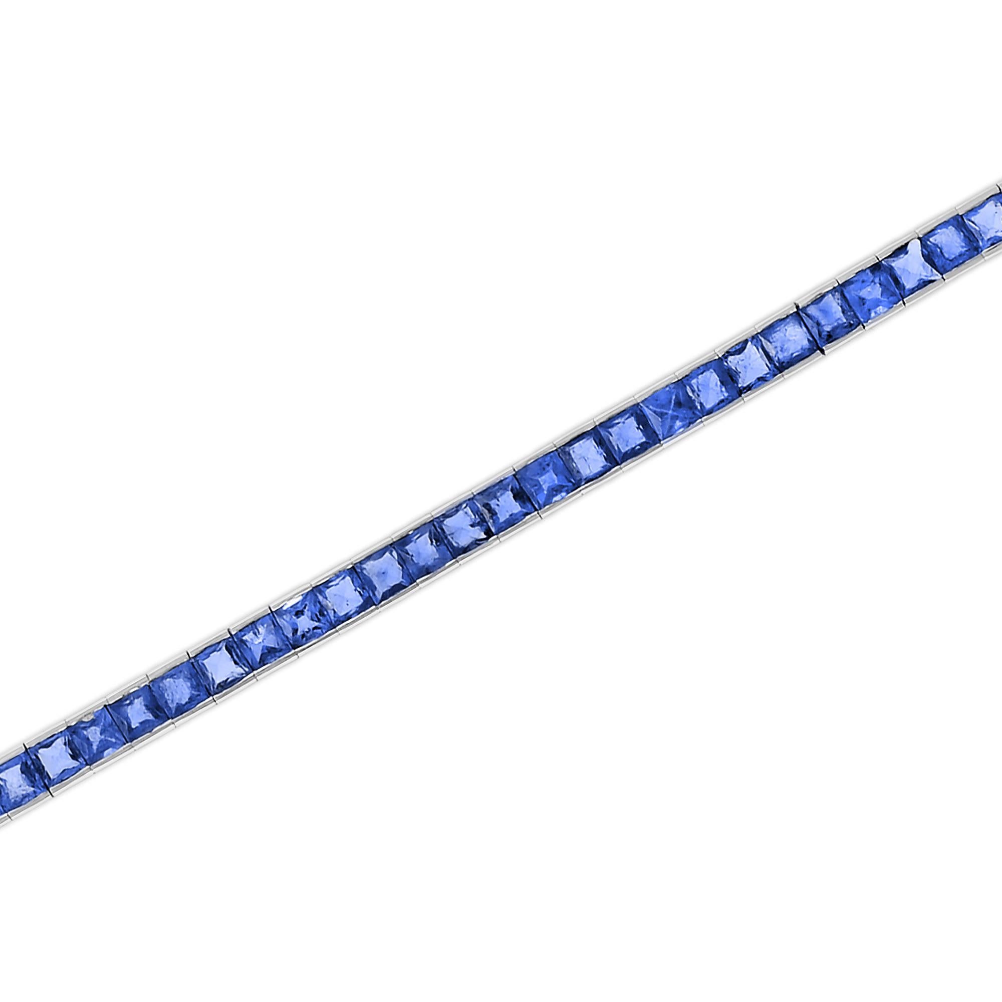 Art déco Bracelet tennis vintage en or blanc 18 carats avec tanzanite en vente