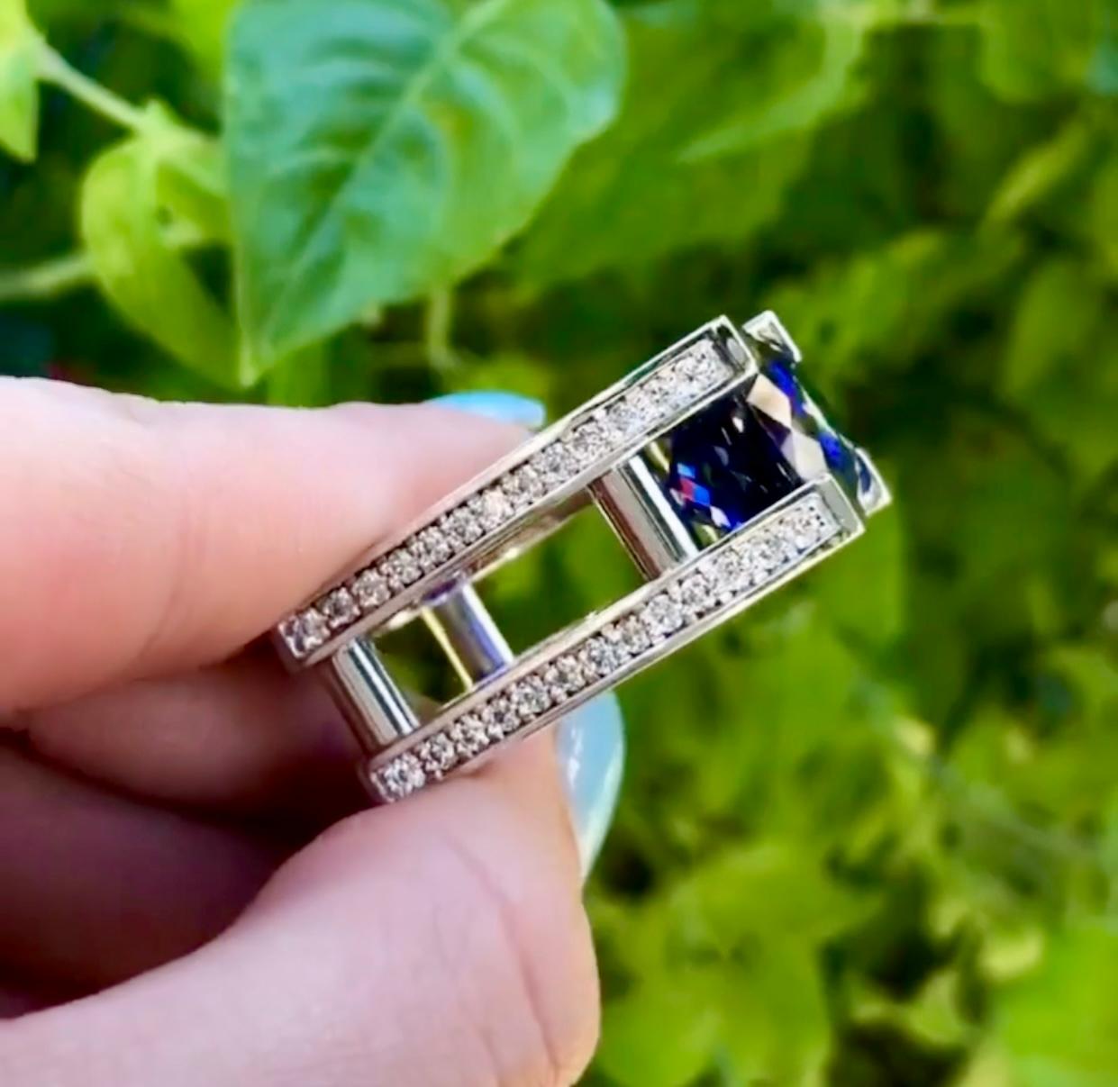 Tanzanite, Pavé Diamond Ring, 22.50 Carats For Sale 2