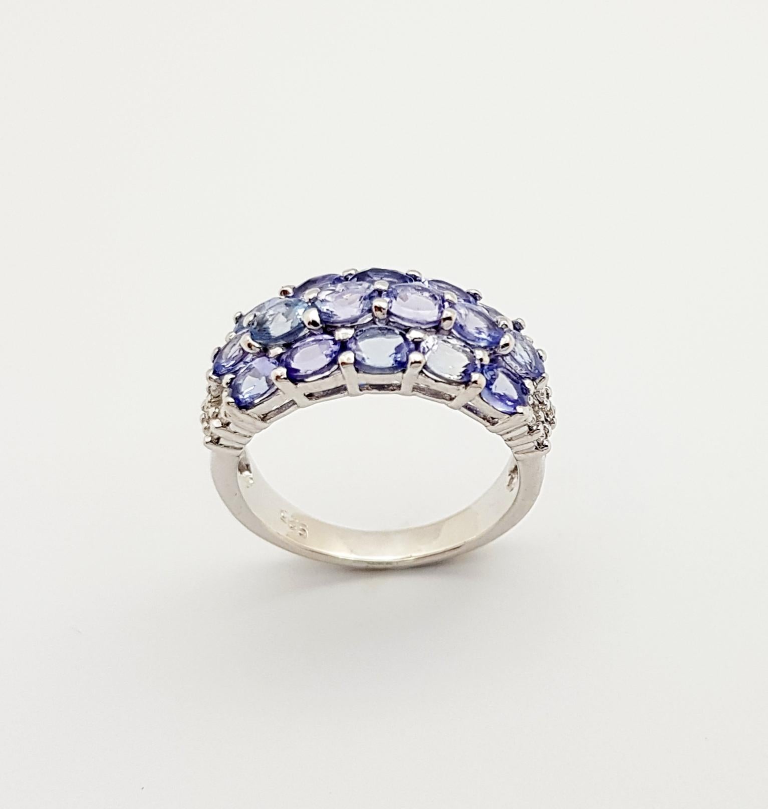Tanzanite with Cubic Zirconia Ring set in Silver Settings For Sale 10