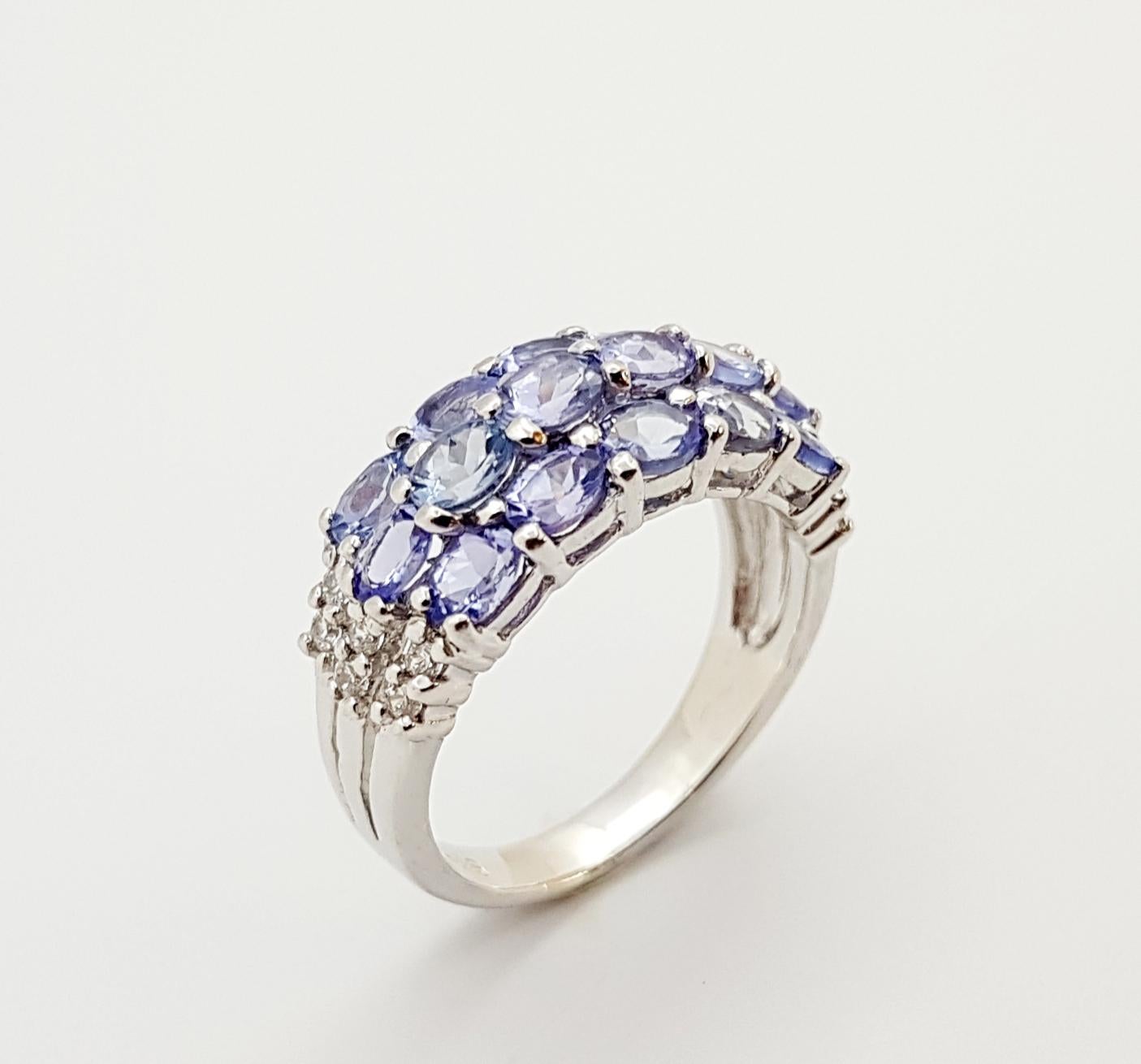 Tanzanite with Cubic Zirconia Ring set in Silver Settings For Sale 11