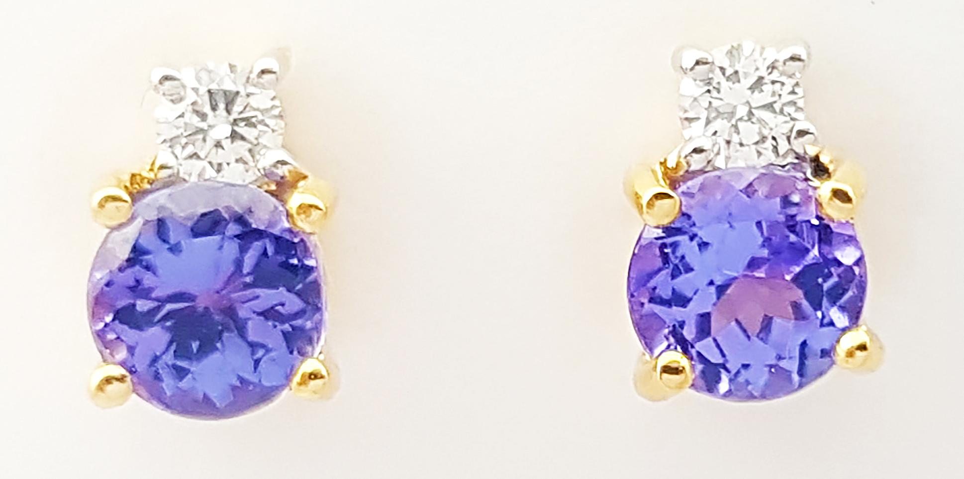 Round Cut Tanzanite with Diamond Earrings set in 18K Gold Settings For Sale