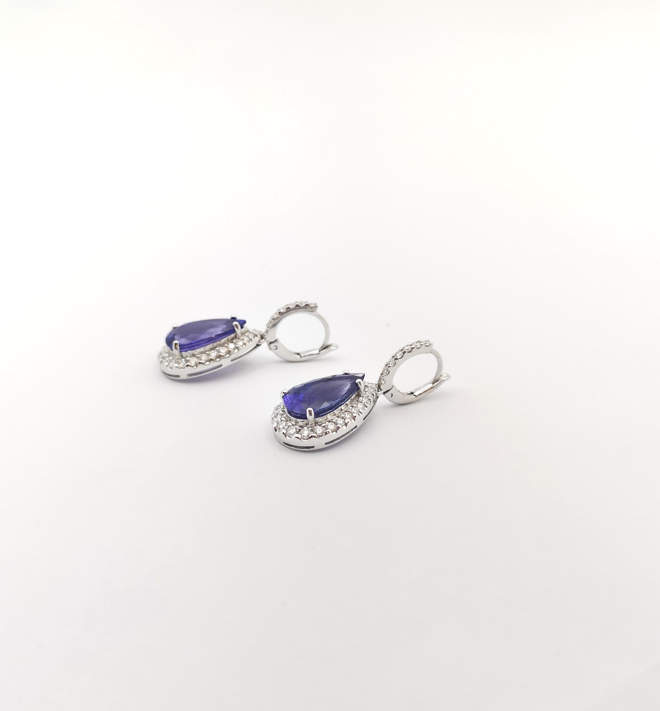 Tanzanite with Diamond Earrings set in 18K White Gold Settings For Sale 1